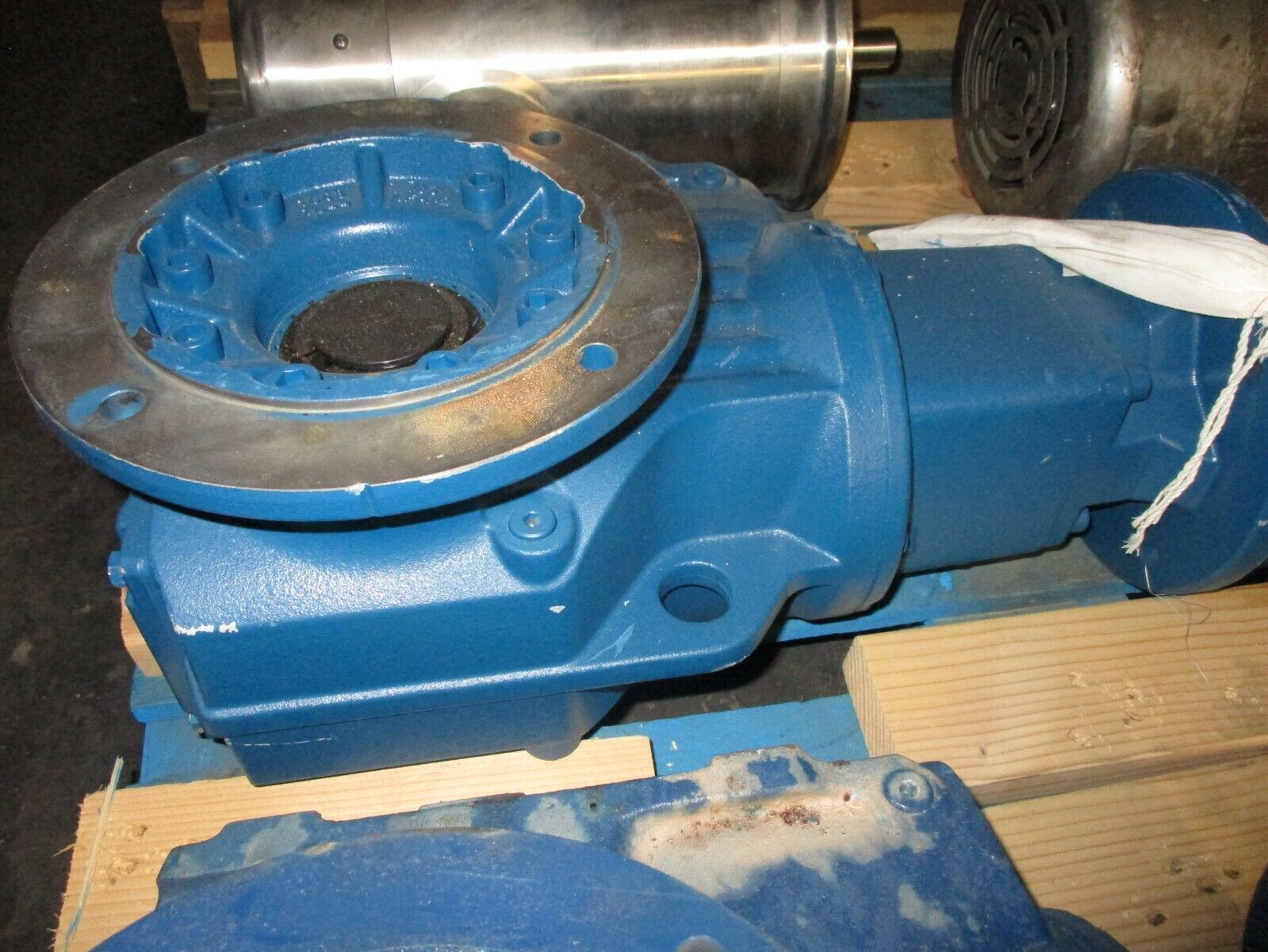 Sew-Eurodrive Helical Bevel Gear KAF77 AM213/215 Ratio 9.56:1 *No Box*