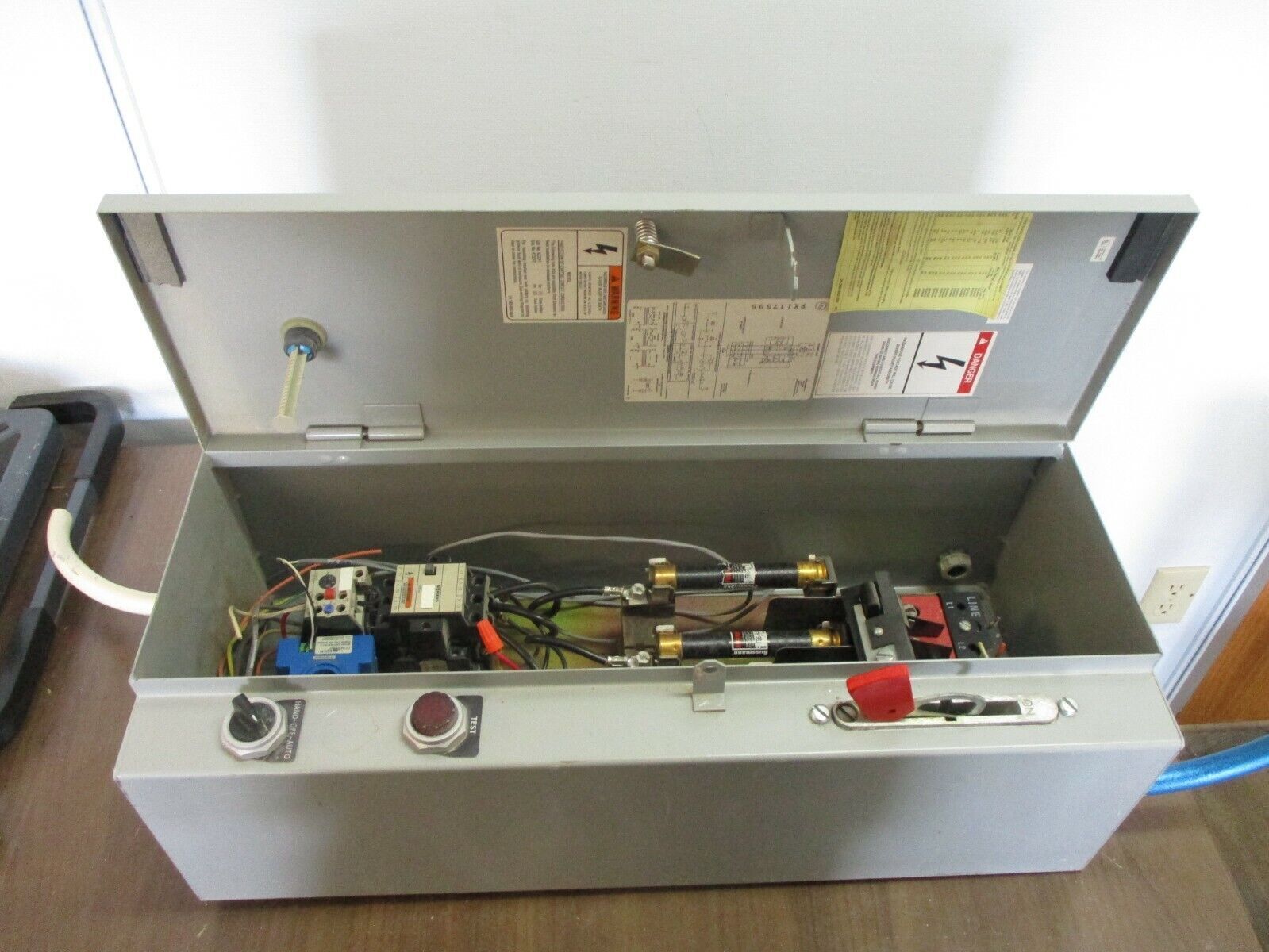 Siemens Fusible Size 1 Combination 3TB44 120V Coil Used