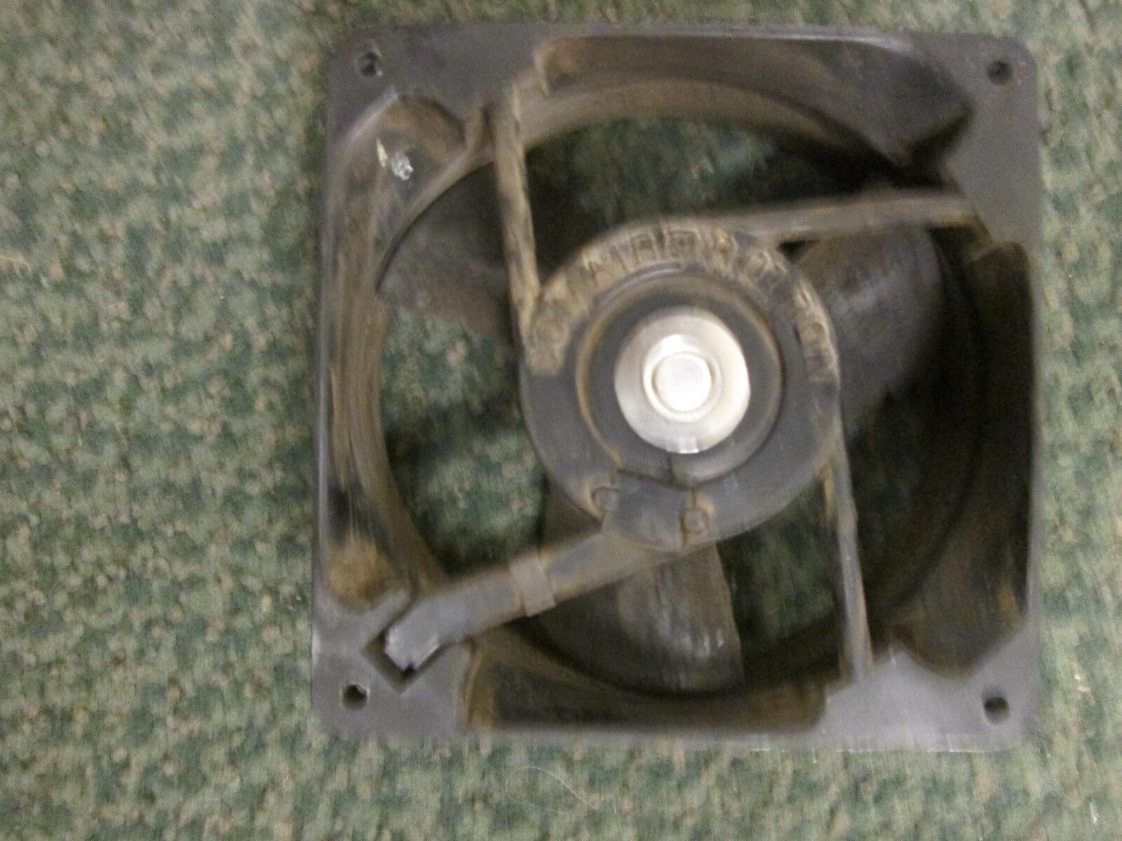 Comair Rotron Muffin-XL Fan MX2B3 115V 50/60Hz 0.20/0.18A used