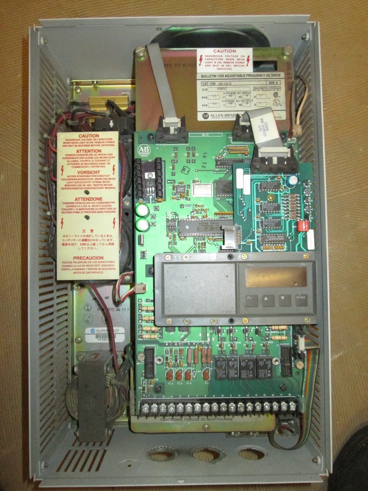Allen-Bradley 1336 AC Drive 1336-B003-EAD-S1 3HP 480V No Cover Screw Used