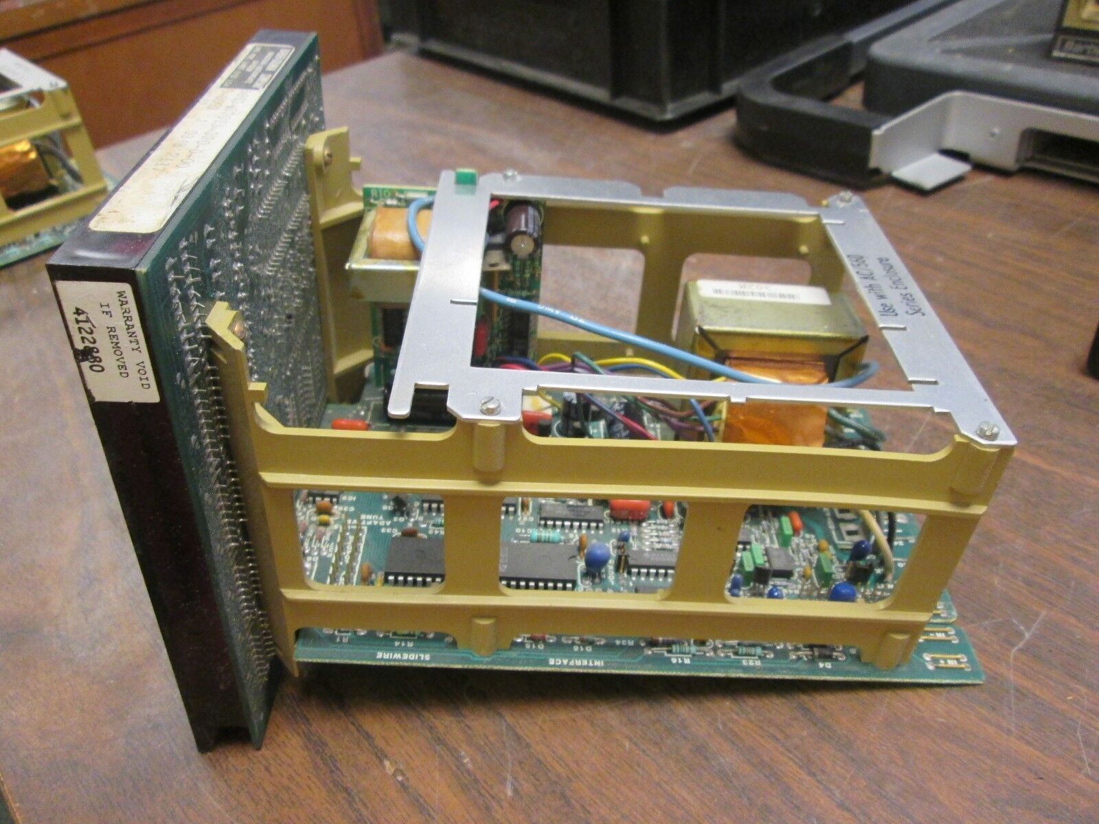 Barber-Colman Temperature Controller 5653-02015-320-0-00 Range:0-600°F Used