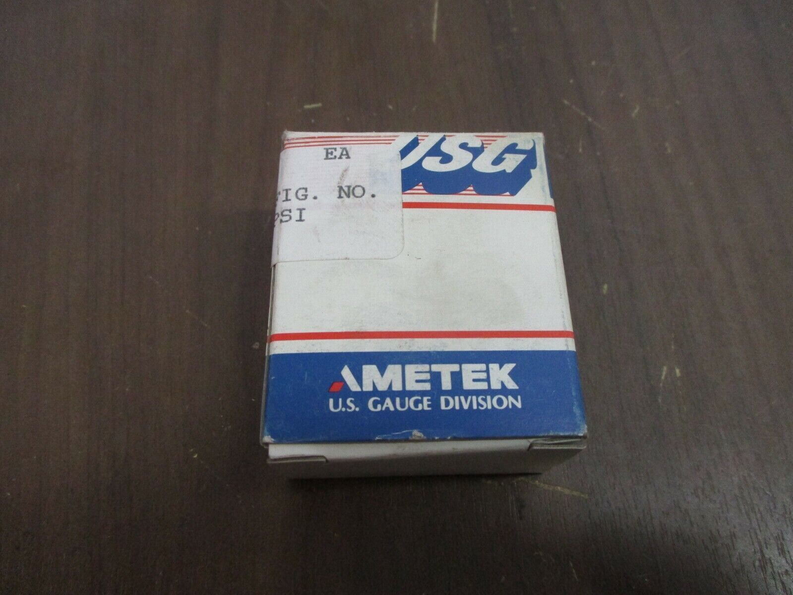 Ametek Pressure Gauge 166327 30PSI 1/8" NPT New Surplus