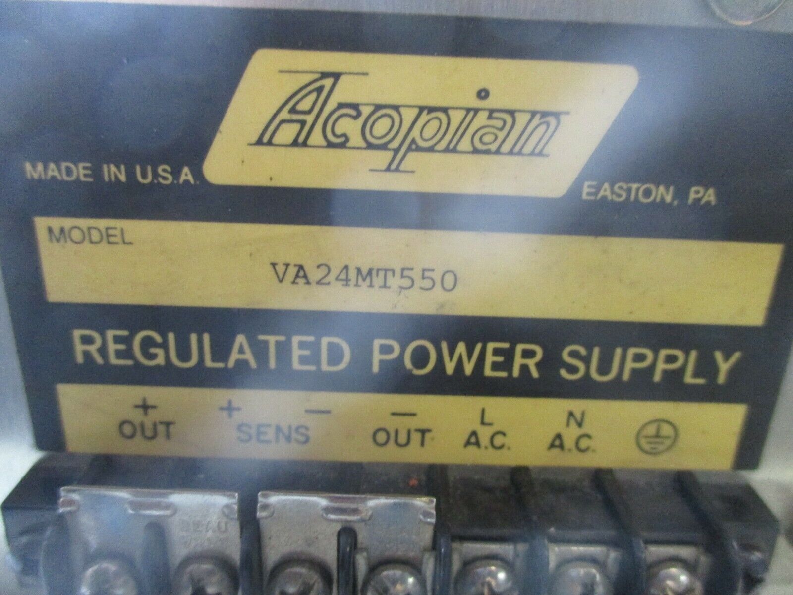 Acopian Regulated Power Supply VA24MT550 24V Used