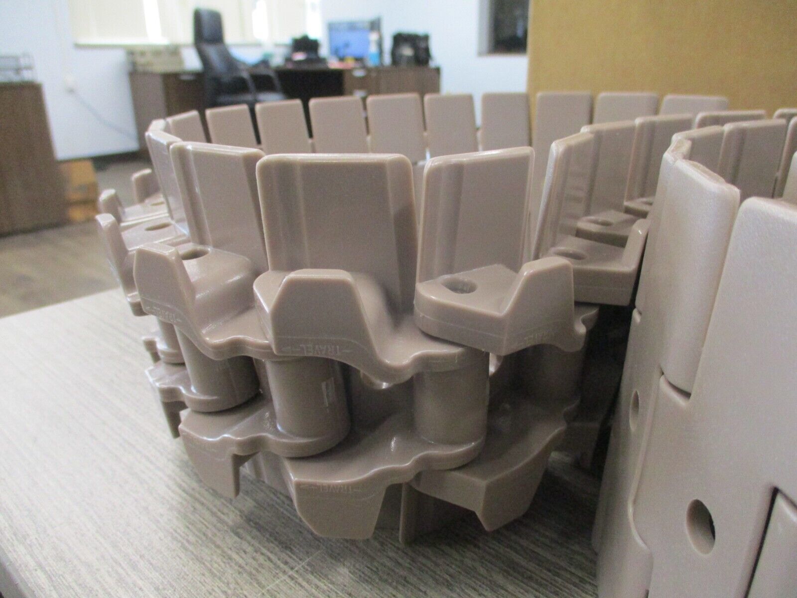 Rexnord TapleTop Chain 10144827 LF882TABV-4.5INE1-D3/8IN Length:10ft New Surplus