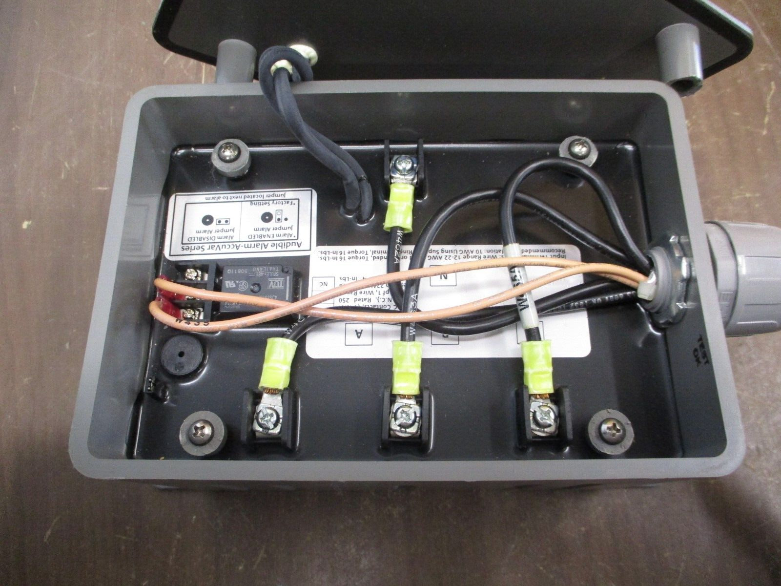 Emerson 500 Series Surge Protective Device 510YA13FNAJ1S 120/208V 3Ph 4W 50/60Hz