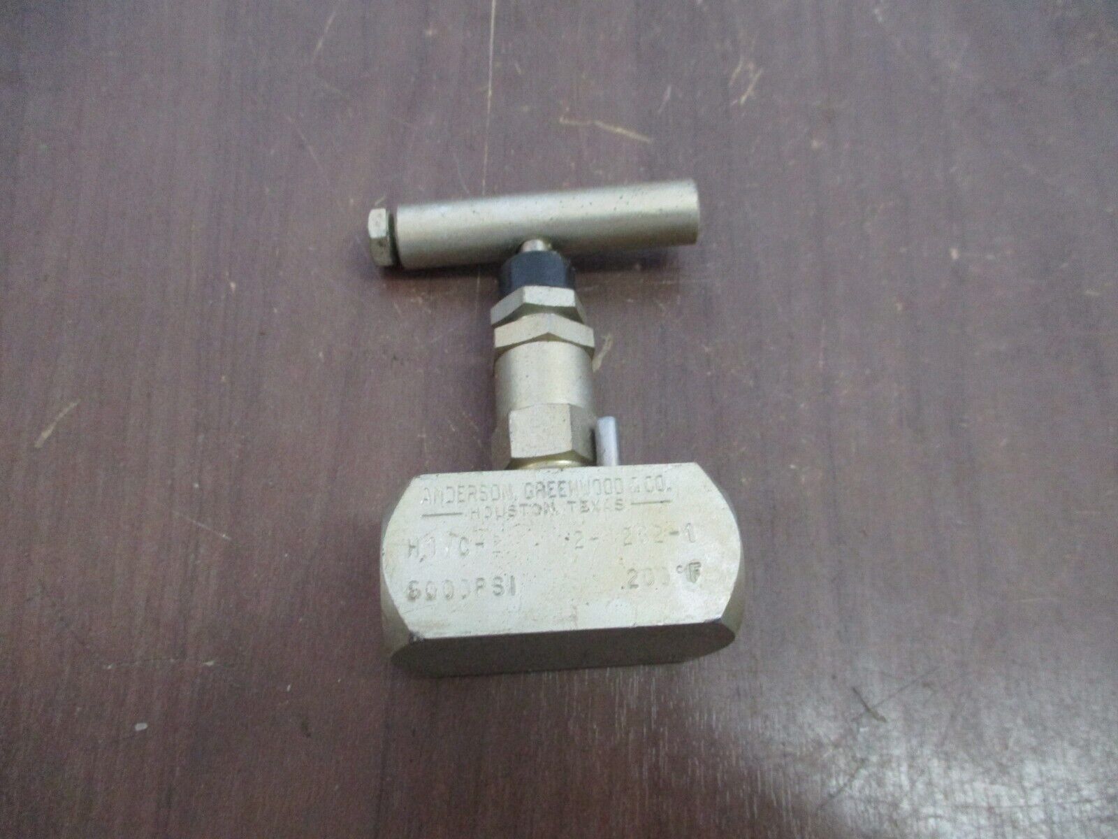 Anderson Greenwood H1VC-2 Needle Valve 2-1262-1 6000PSI 200°F Used