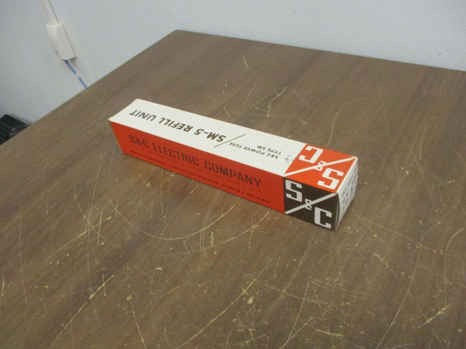 S&C SM-5 Refill Unit 132030R4 14.4KV 20E New Surplus