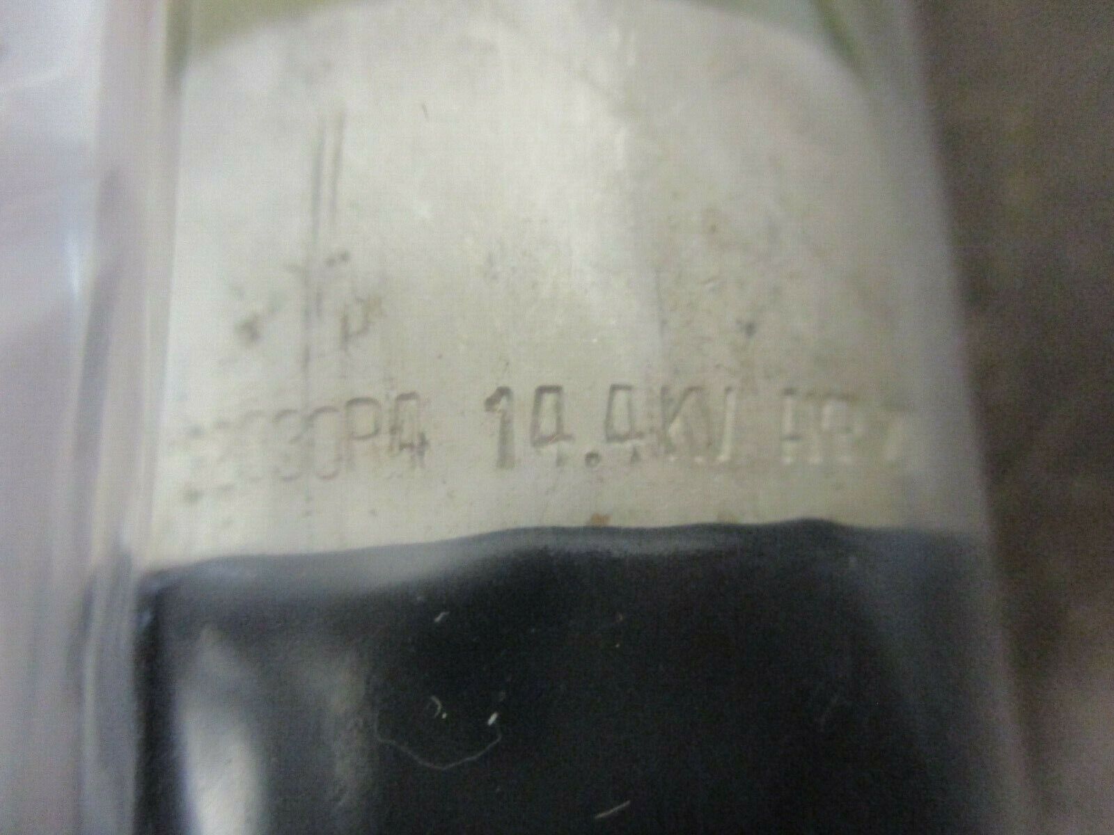 S&C SM-5 Refill Unit 132030R4 14.4KV 20E New Surplus