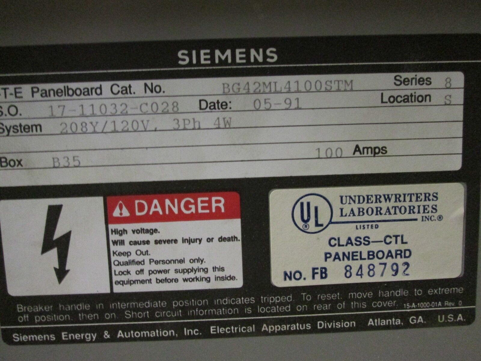 Siemens Main Lug Breaker Panel BG42ML4100STM 208Y/120V 100A 3Ph 4W 42 Slot Used