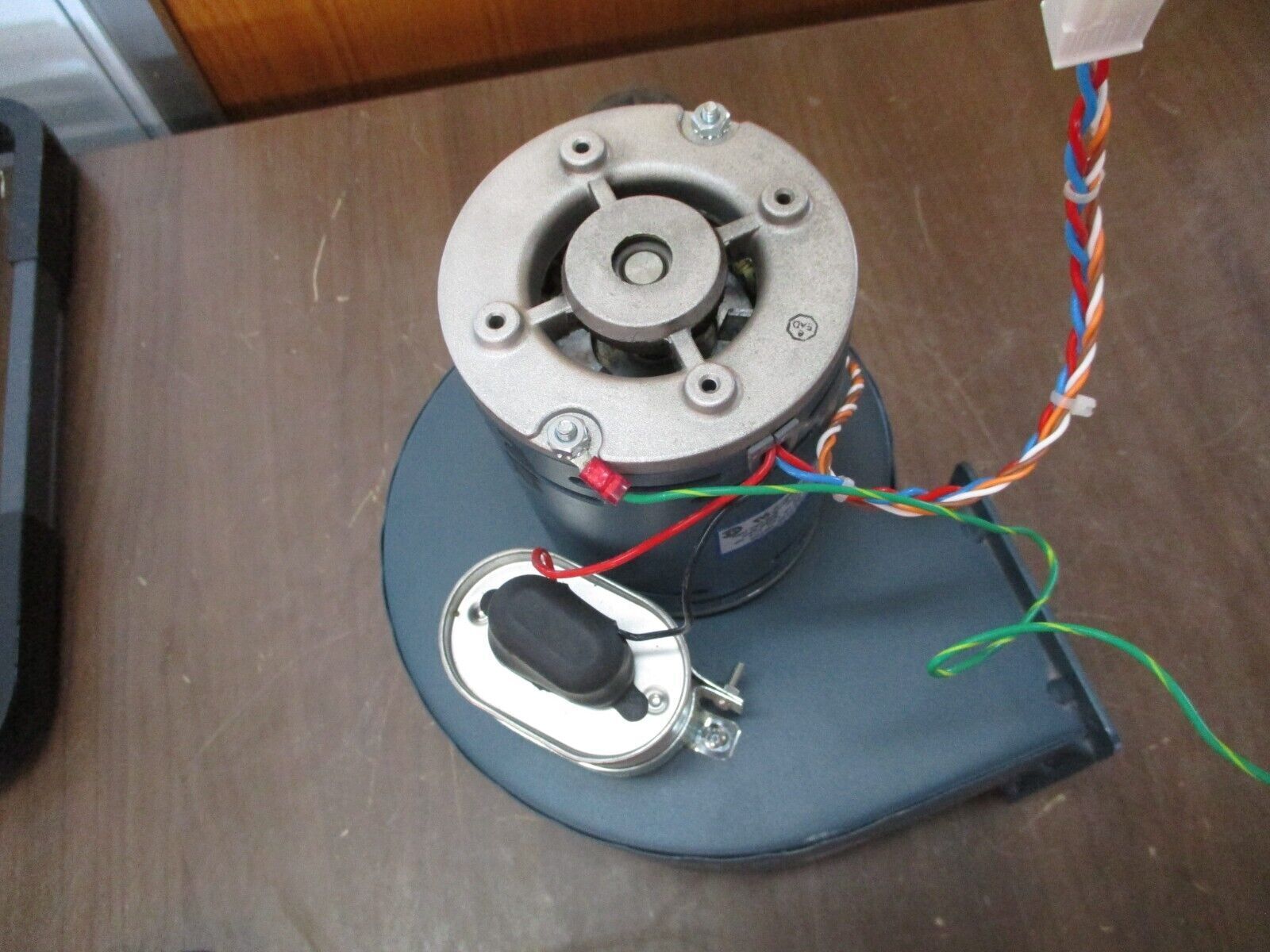 EAD Motors Centrifugal Blower B48A39L-10 470CFM 115V 1Ph 60Hz Used