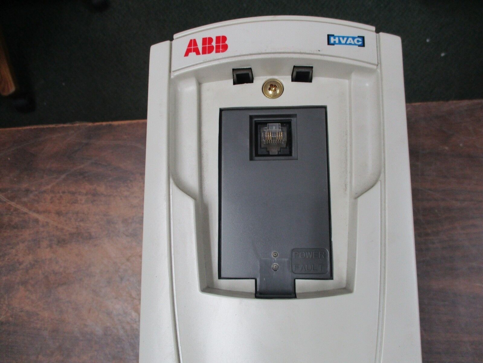 ABB ACH550 AC Drive w/ Bypass ACH550-UC-015A-4-F267+K452 10HP 3Ph Used