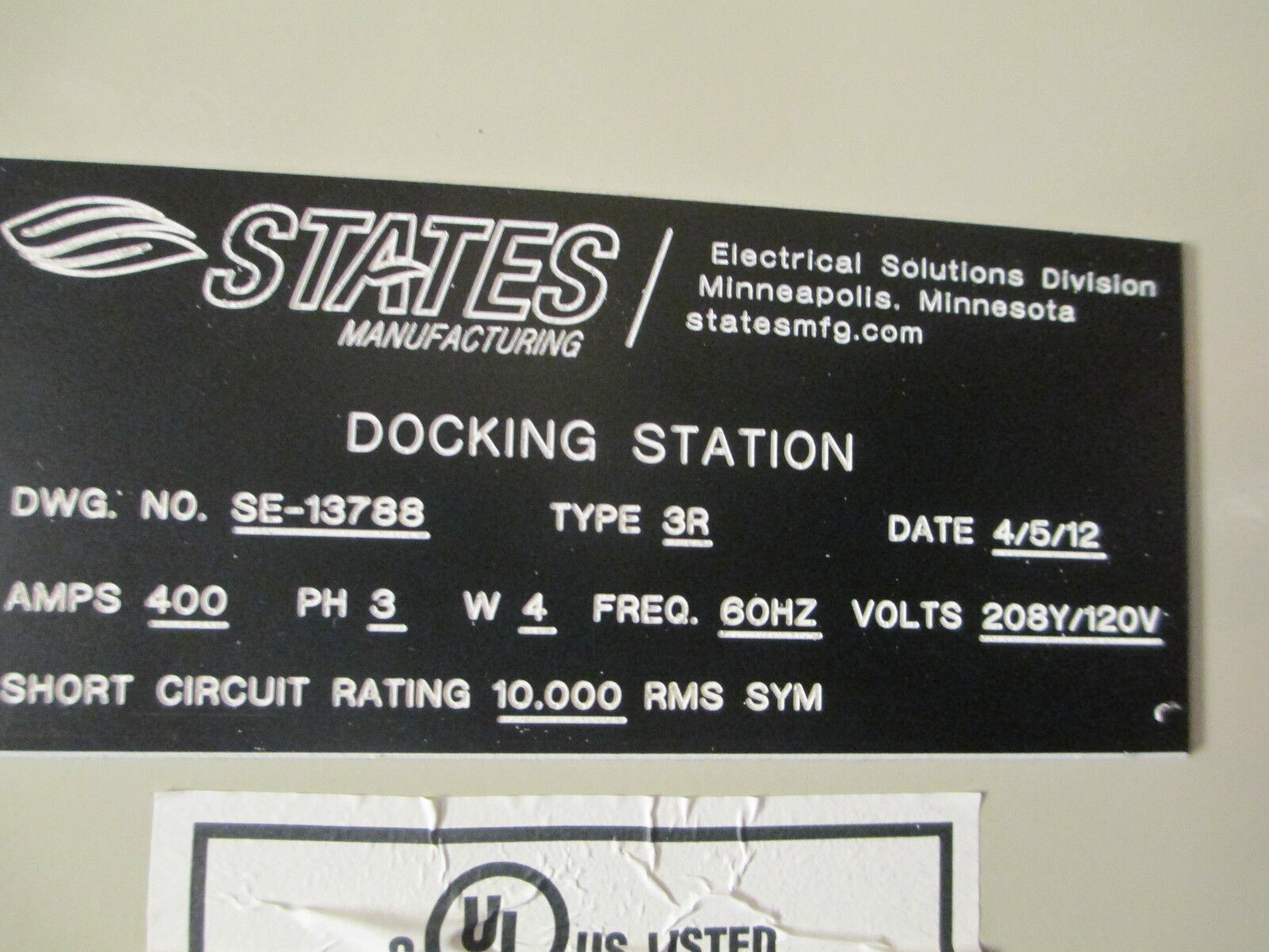 States Manufacturing SE-13788 Docking Station Used