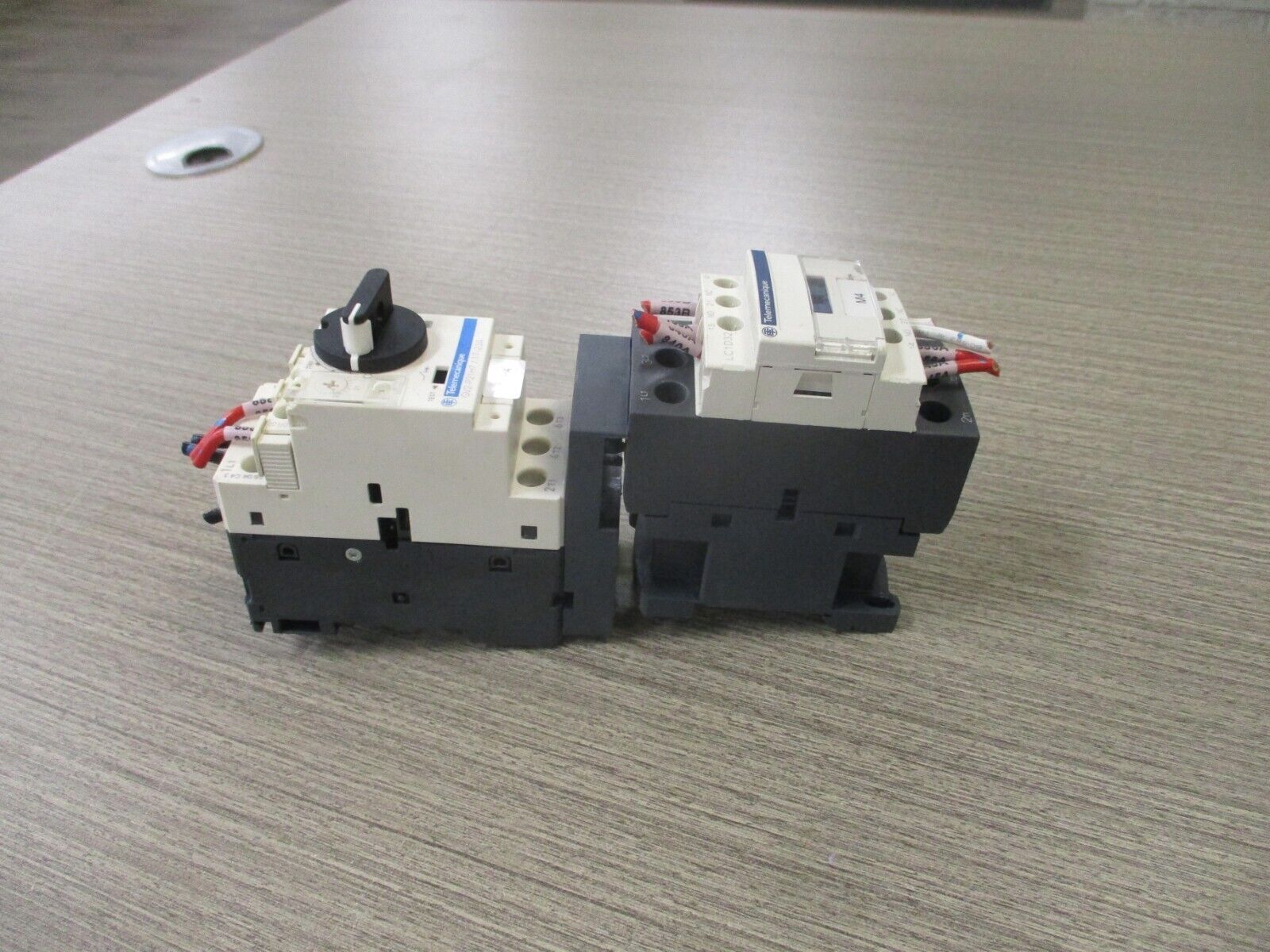 Telemecanique Starter LC1D32 / GV2-P2H7 120V Coil Trip 17-23A Used.