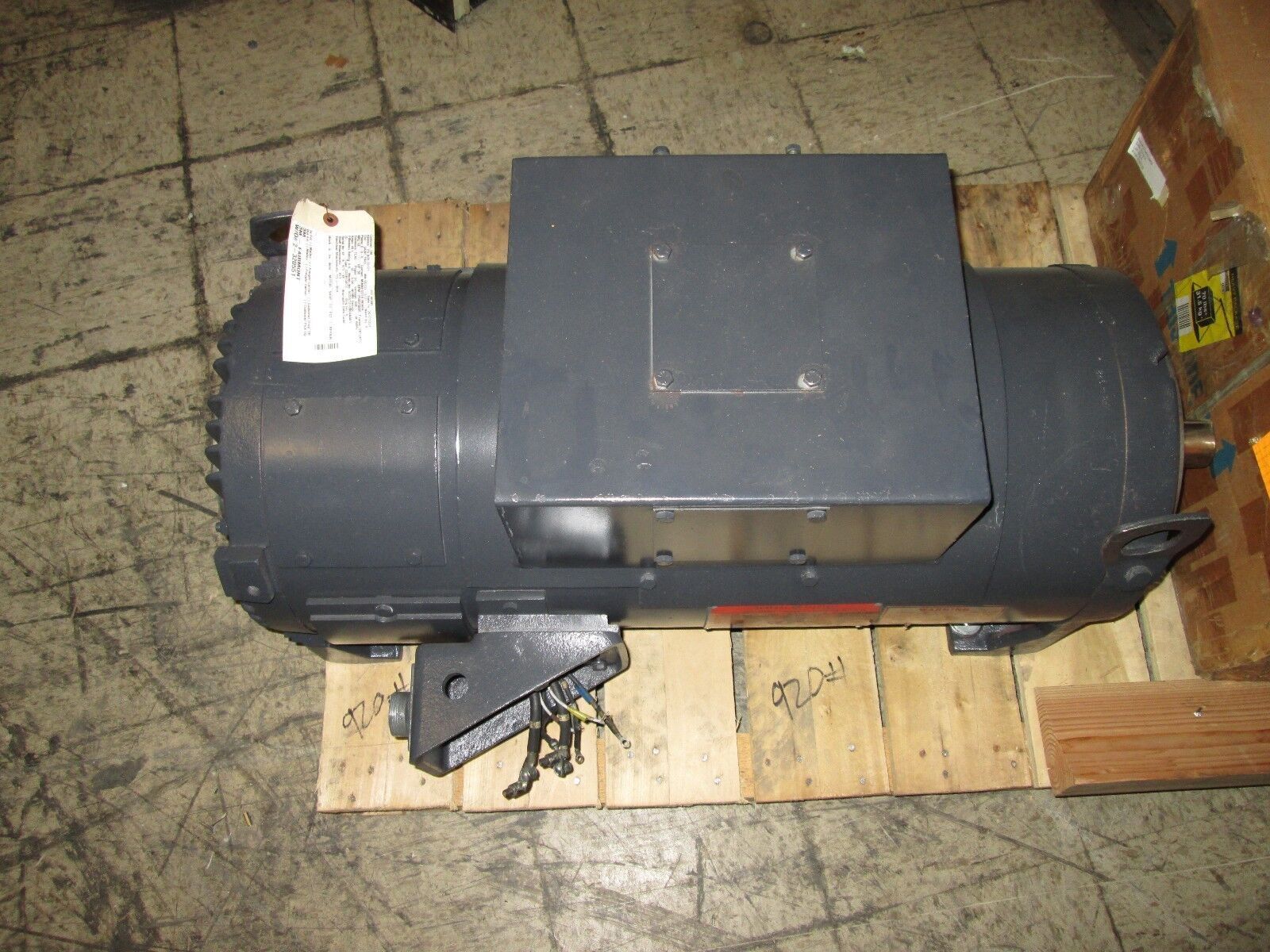 GE DC Motor 5CD373TC004A001 30 HP 2500/3000 RPM's Enclosure TEAO Used