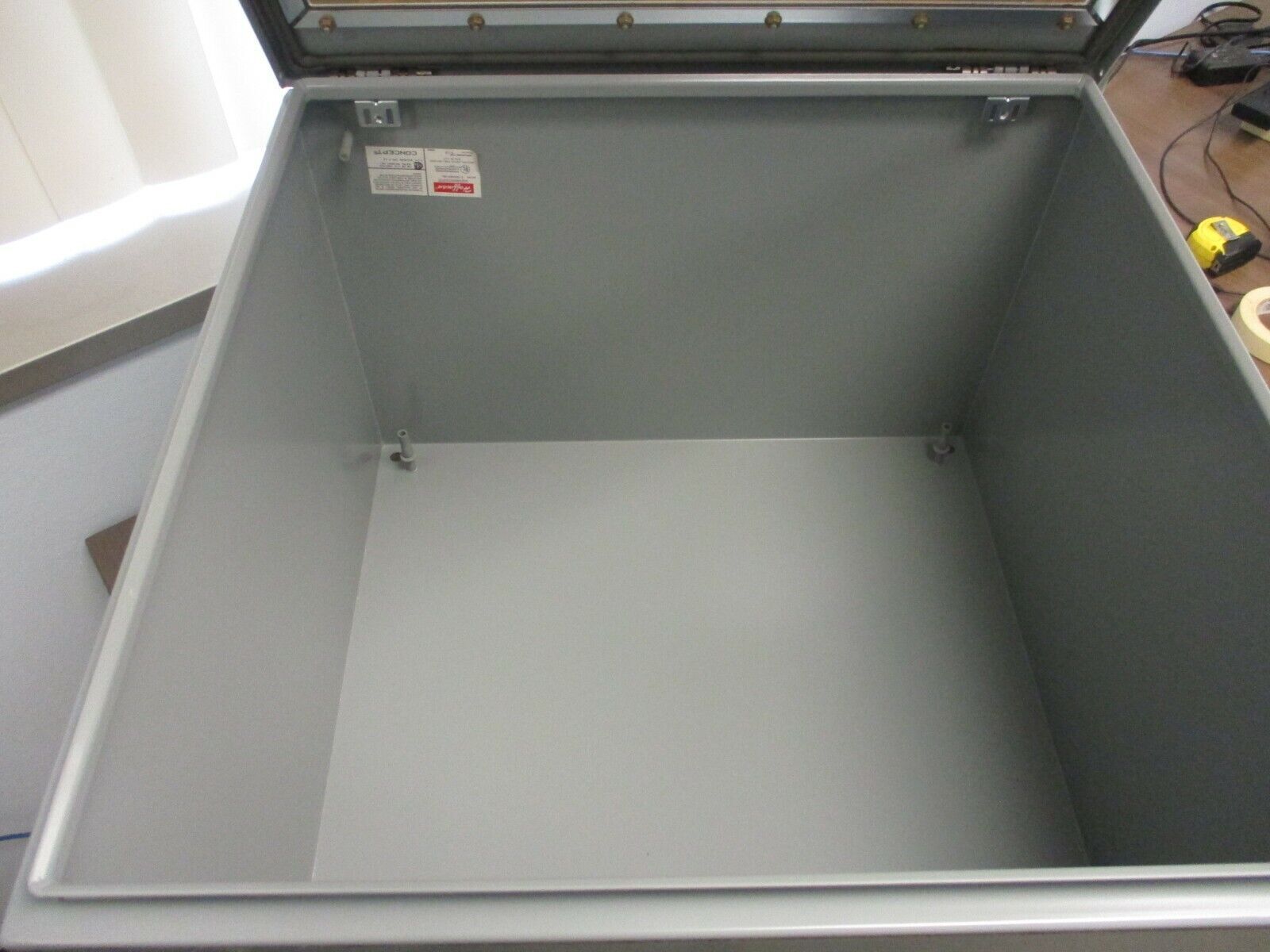 Hoffman Concept Type 4,12 Enclosure C-SD242418W Size: 24x24x18" w/ Window No Box