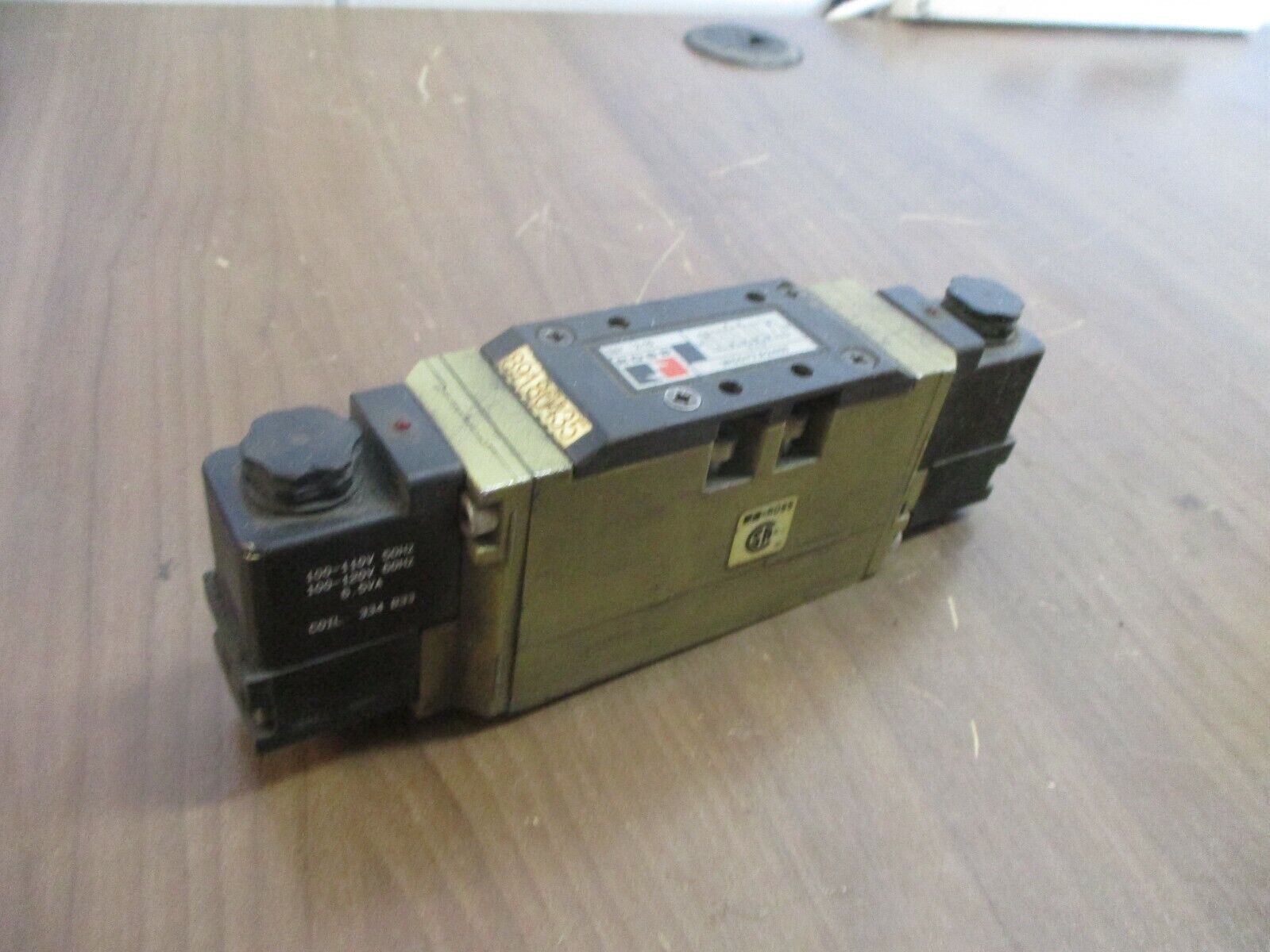 Ross Solenoid Valve W6577A2407 2-10 Bar Used