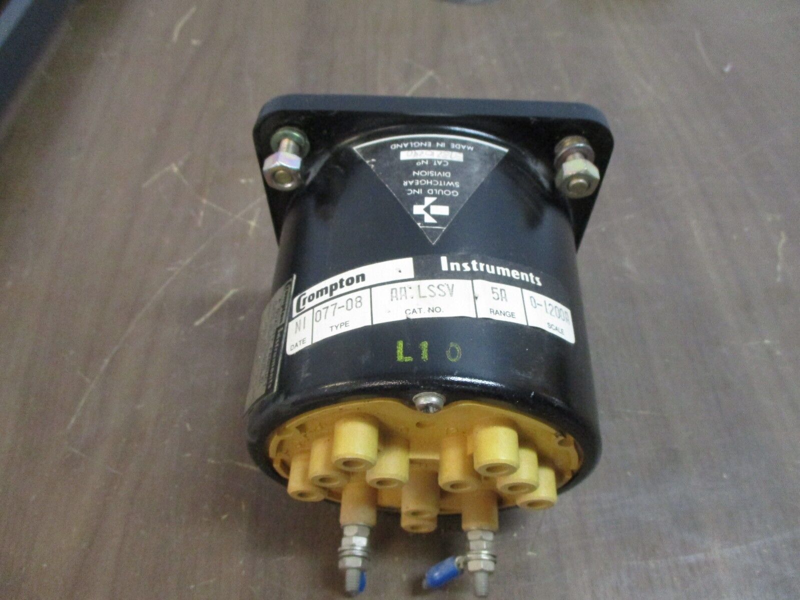 Crompton / Gould Type 077-08 AC Ammeter AA1 LSSV Range: 0-1200A Used