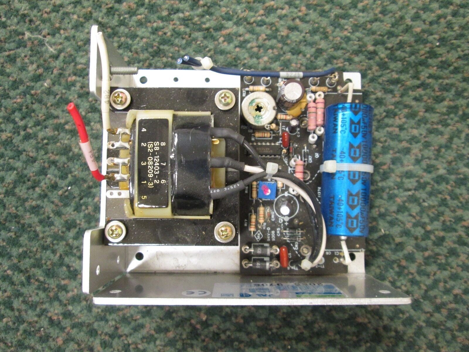 Sola Power Supply SLS-24-024 24VDC Output Used