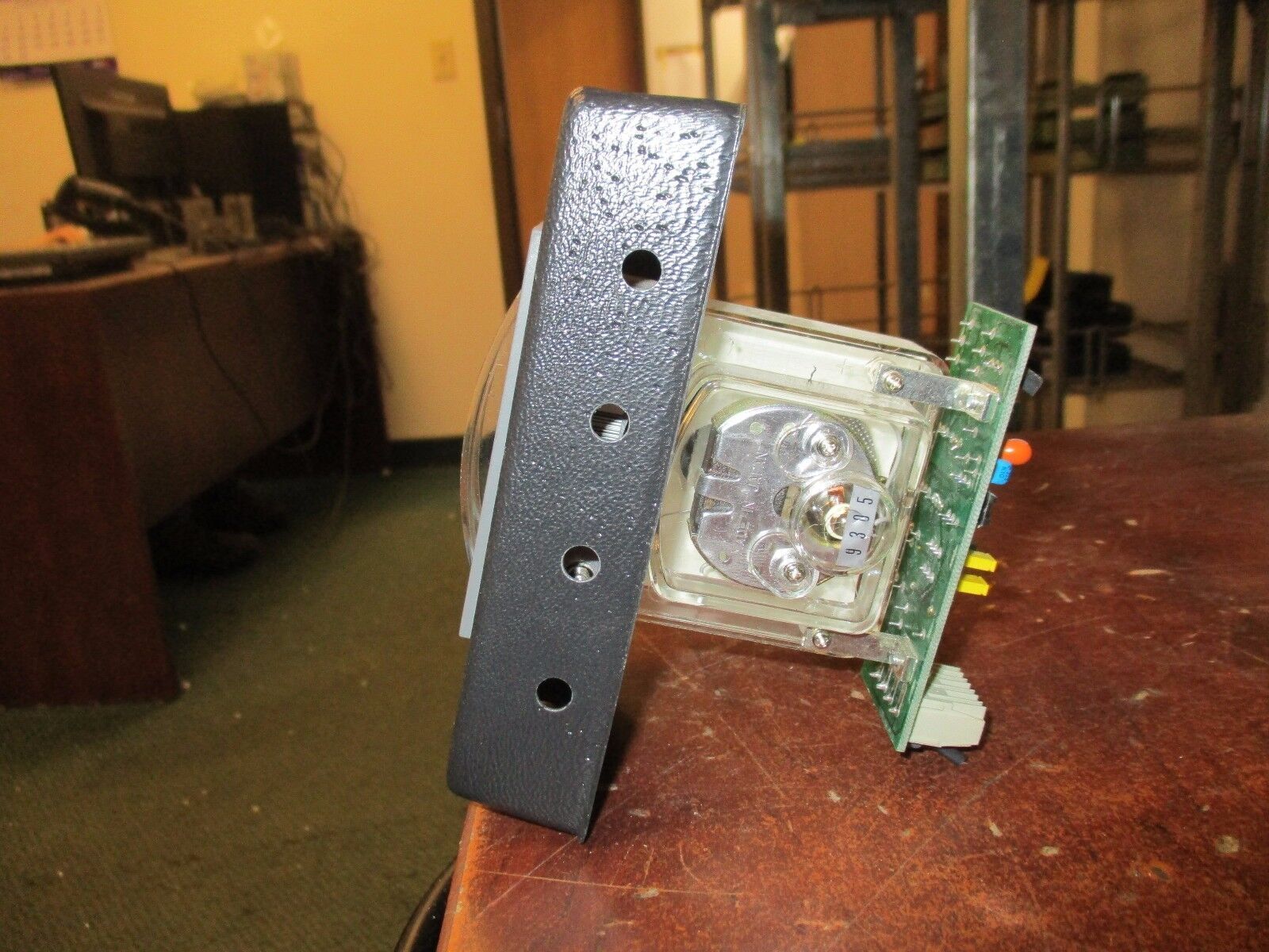 SCS Indicator EM1A-H90 0...20V Used