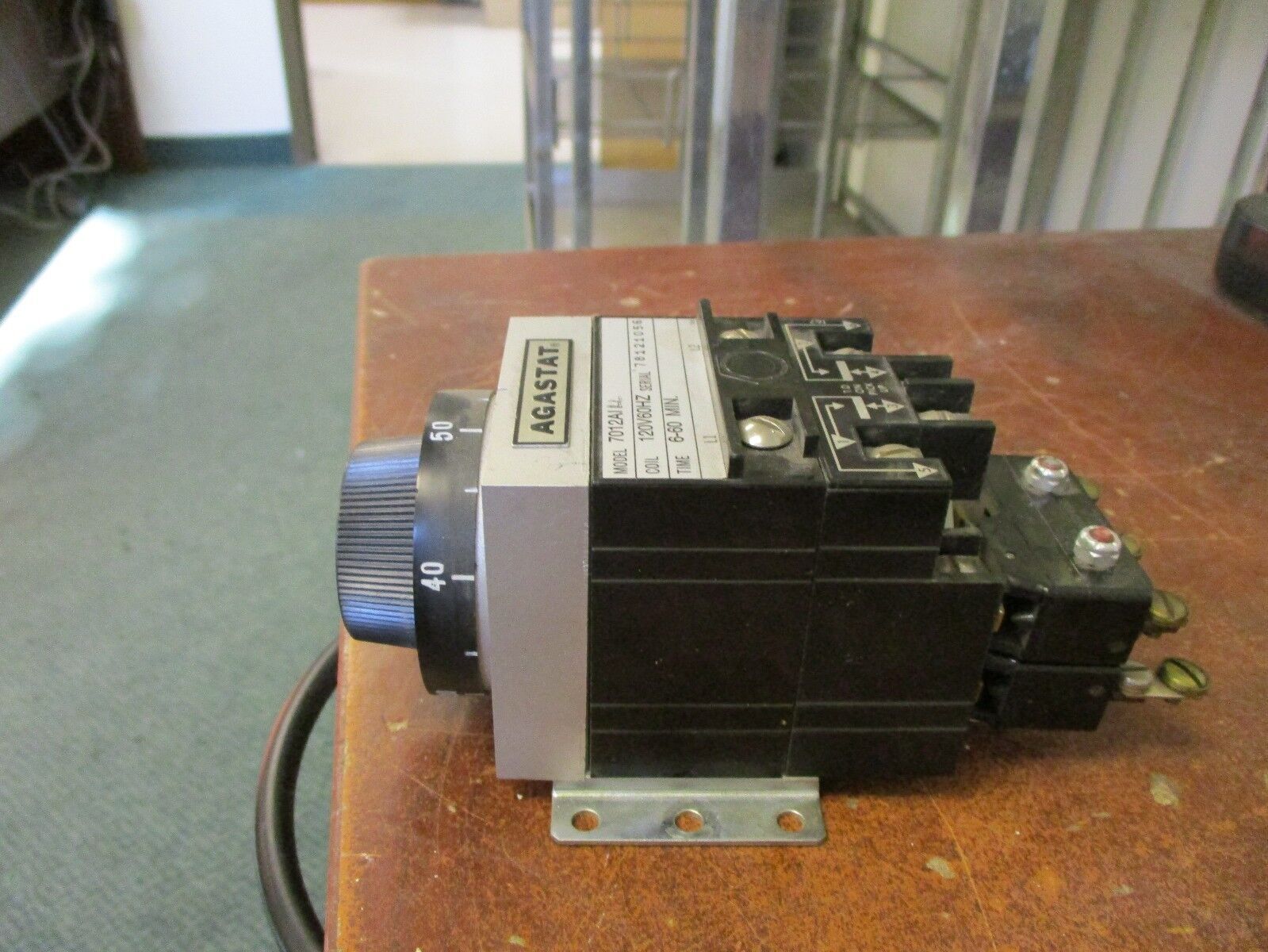 Agastat Timing Relay 7012AI Range 6-60 min 120V 60Hz Used