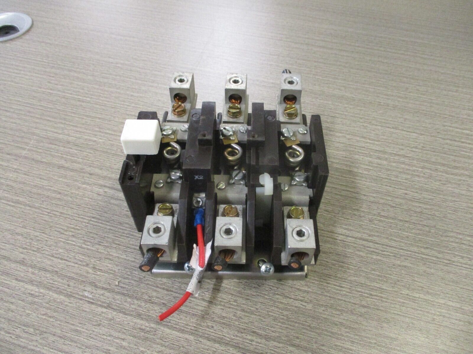 Cutler-Hammer Overlaod Relay C300EN3 Ser. A2 3P 600 V Used.