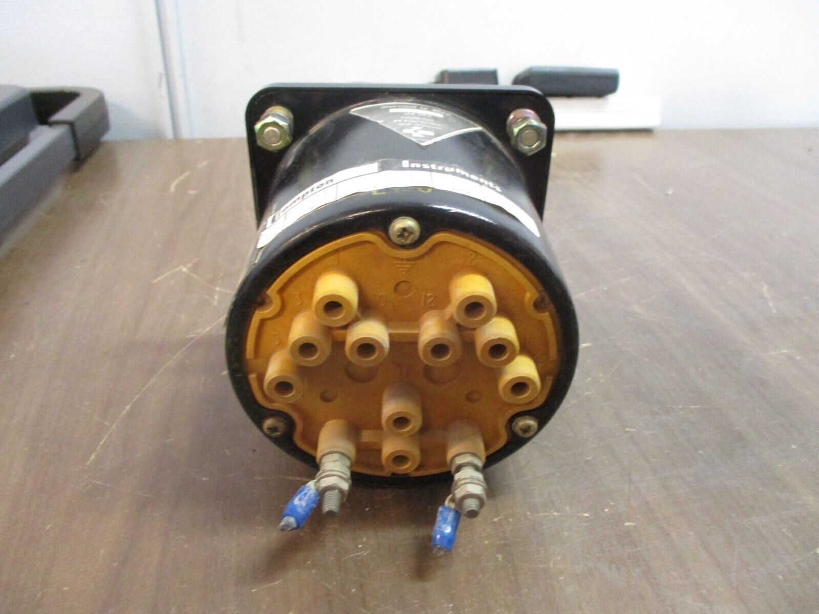 Crompton / Gould Type 077-08 AC Voltmeter VA RSSJ Range: 0-600V Used