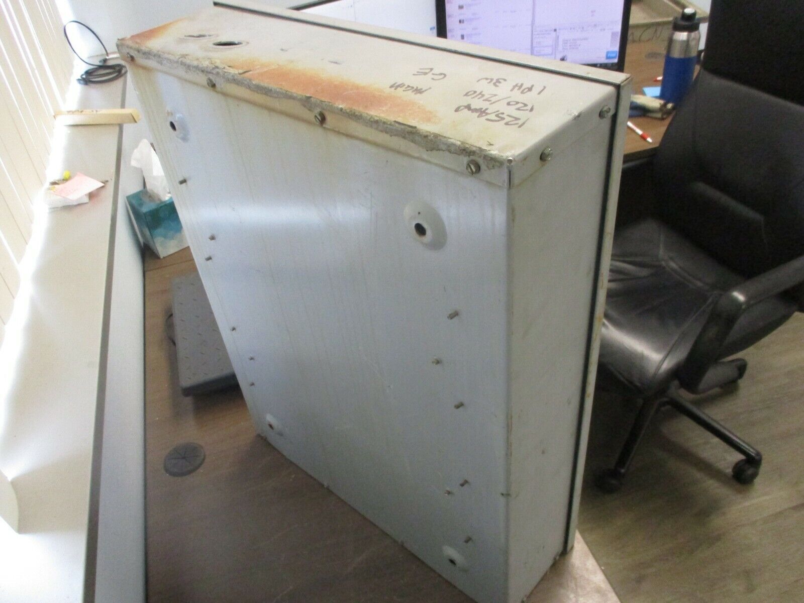 GE A-Series Panelboard AQF1121ABX AXB7 125A Max 120/240V 1Ph 3W Type 3R/12 Used