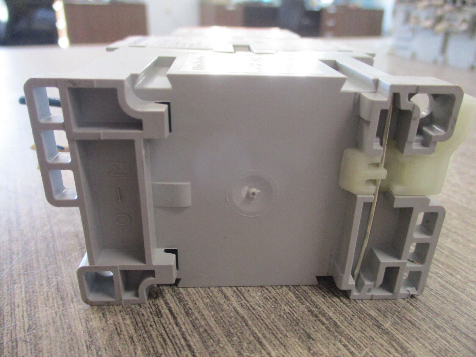 Allen-Bradley GuardMaster Safety Relay 700S-CF620EJC Ser. A 24VDC Coil 25A 600V