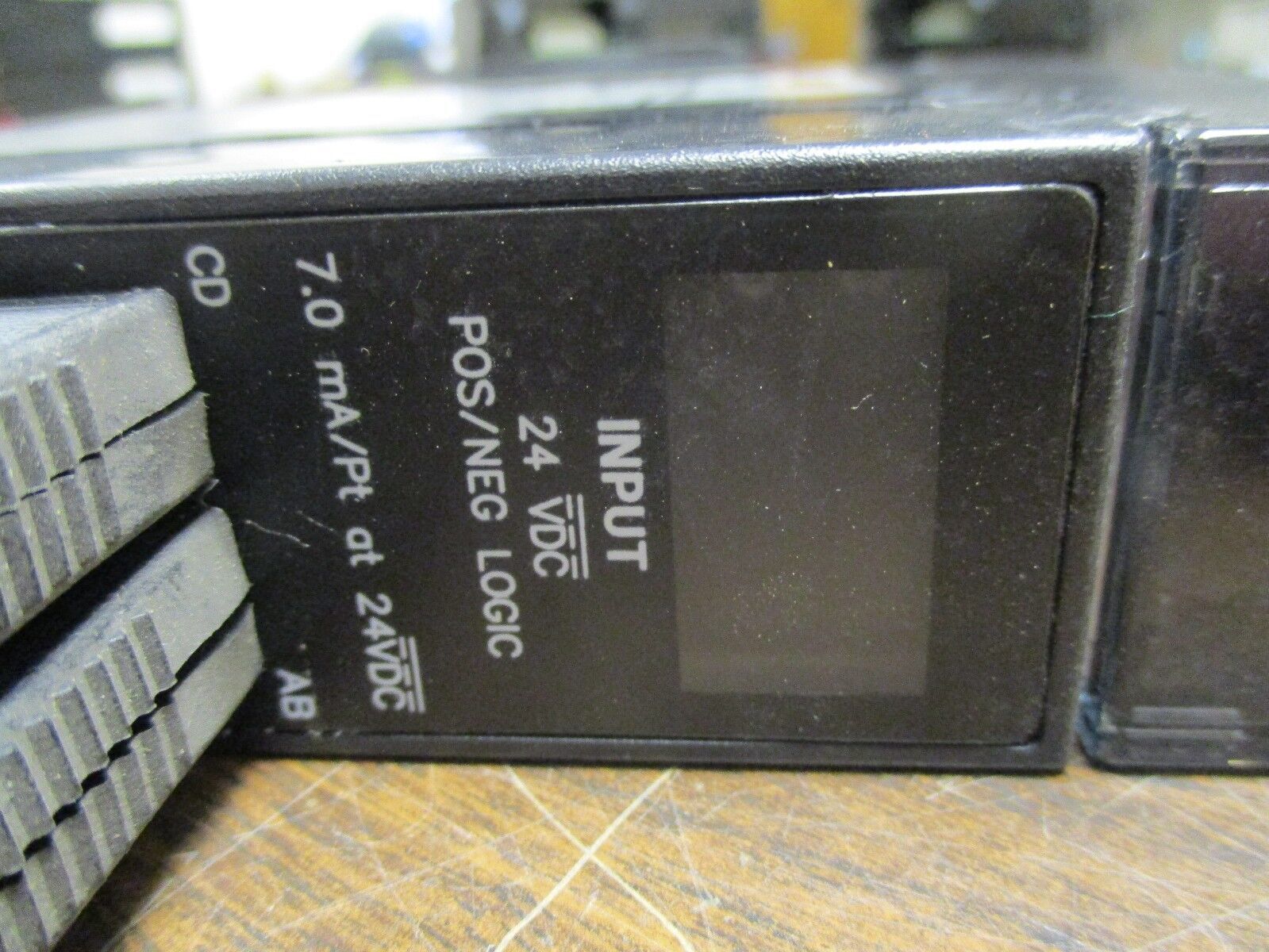 GE Fanuc Pos/Neg Fast Input Module IC693MEDL655F 24VDC 32PT 7.0mA/PT Used