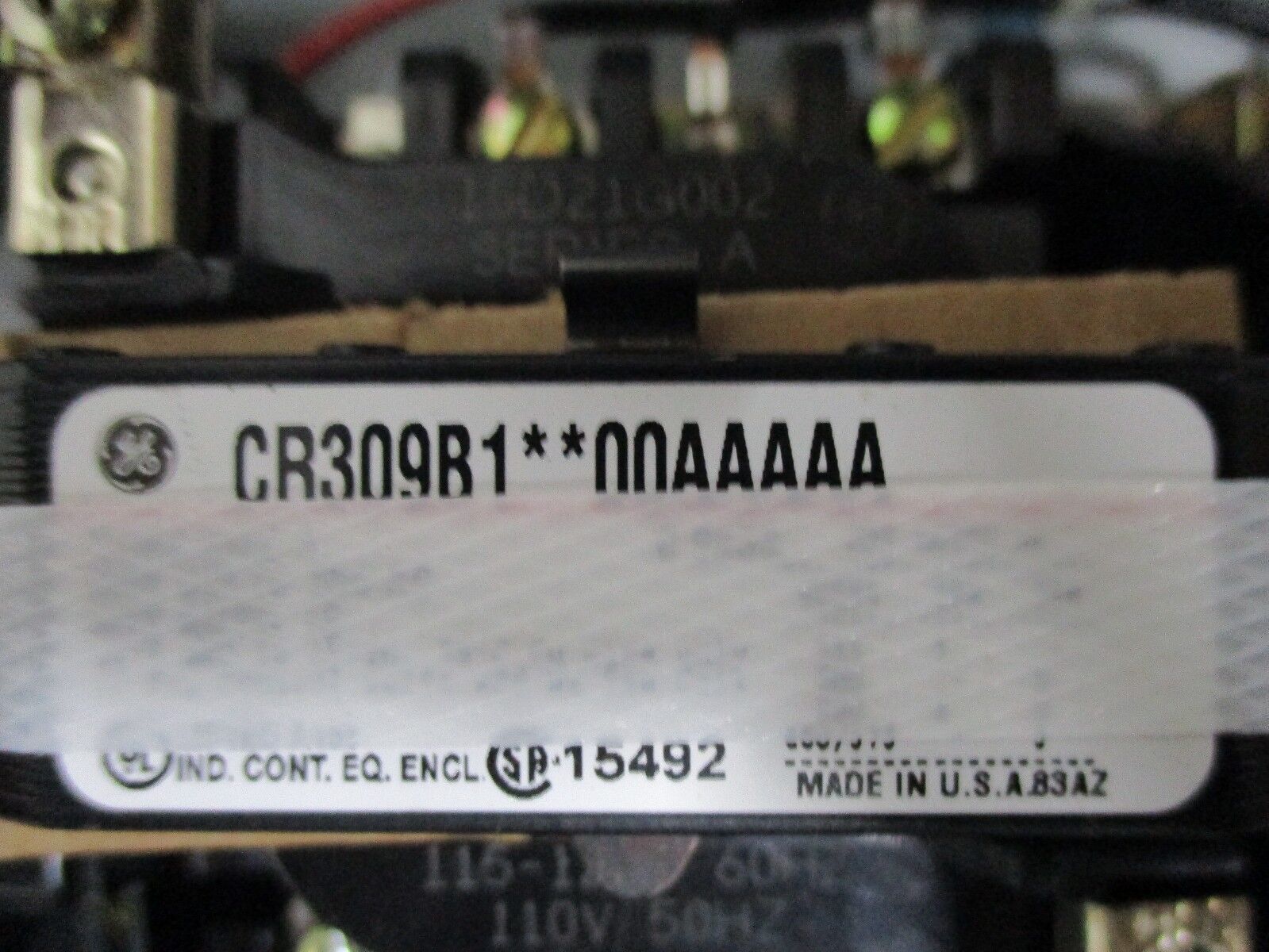 GE Enclosed Reversing Starter CR309B10200AAAAA 115-120V Coil Size 0 3P New Surpl