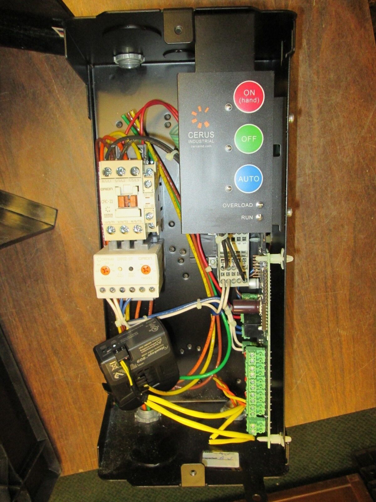 Cerus Motor Starter BAS1-22/J-22P 10HP/3HP 460/208VAC 3Ph nema 1 enclosure Used