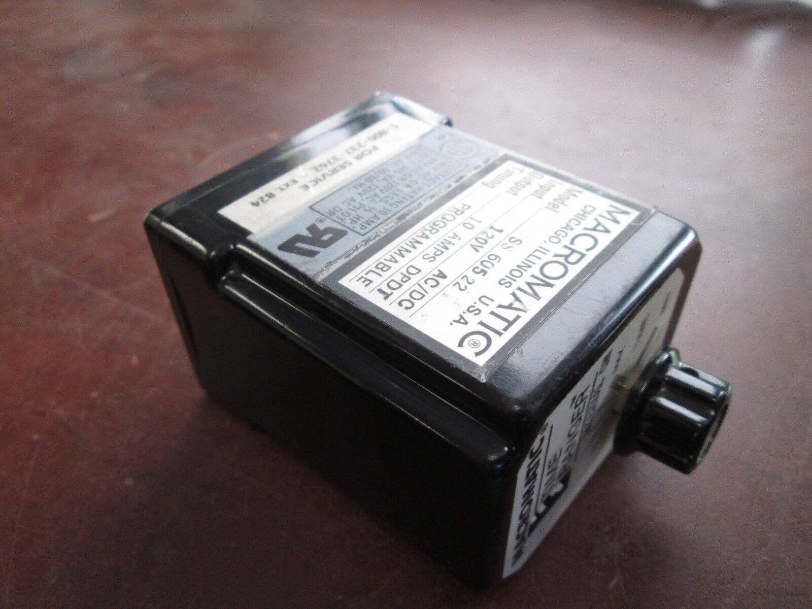 Macromatic Timing Relay SS 605 22 120VAC/DC In 10A Out Used