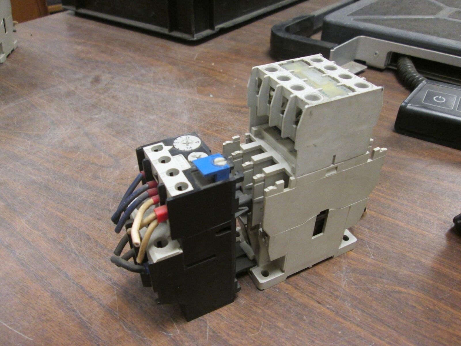 Cutler-Hammer Starter CEISBN3/C316FNA3* 120V Coil Range: 1.7-2.4A Used