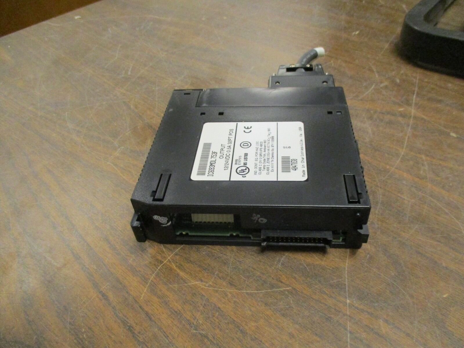 GE Fanuc Pos Output Module IC693MDL753F 12/24VDC 0.5A 32PT Used