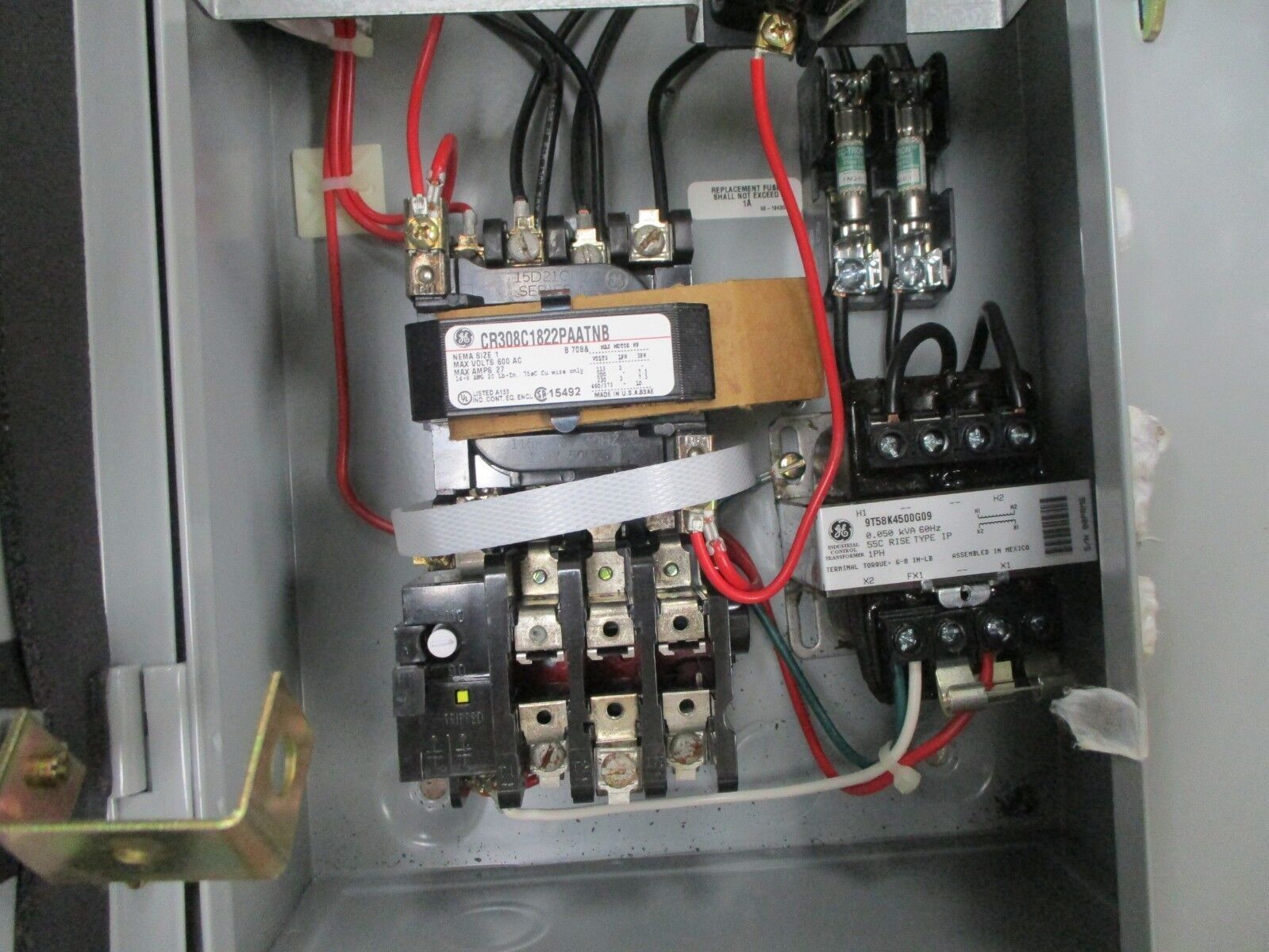 GE Fusible Size 1 Combination CR308C1822PAATNB 120V Coil 27A 600V New Surplus