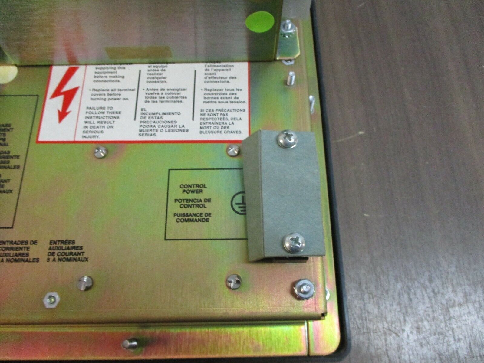 Square D PowerLogic Circuit Monitor 3020 CM-2350 w/ 3020 IOM-11 Module, Used
