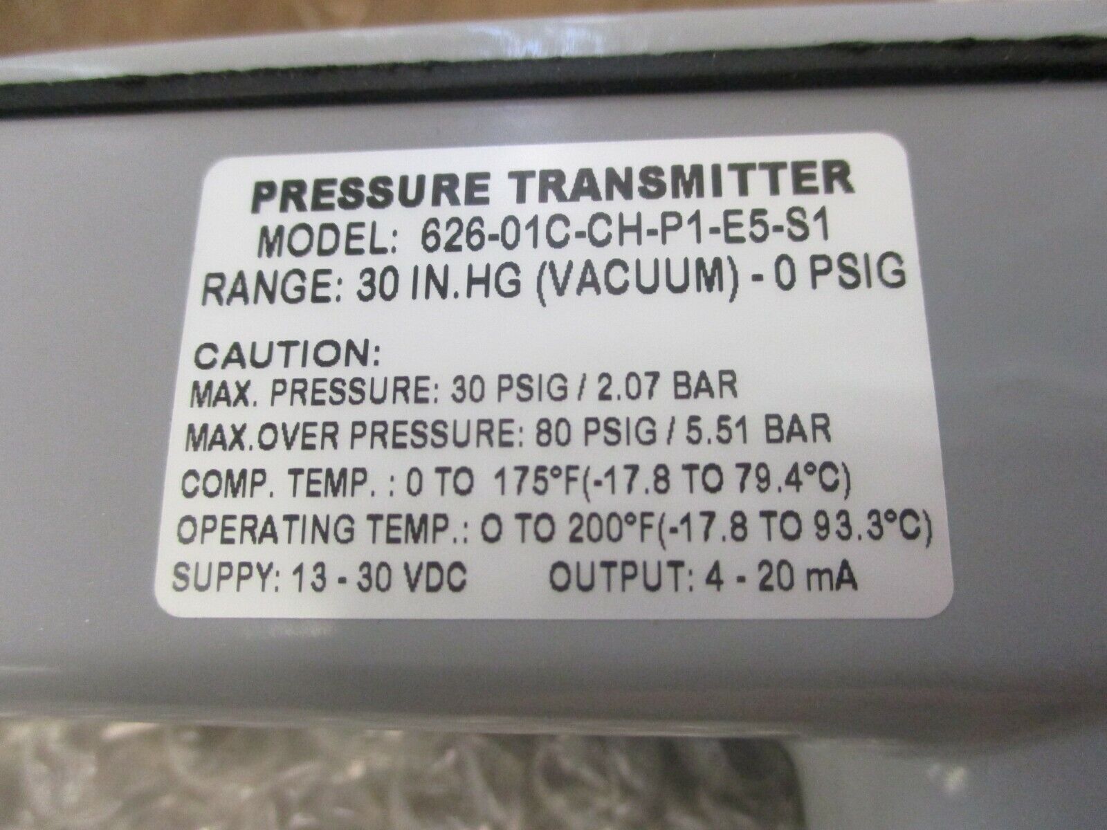 Dwyer Pressure Transmitter 626-01C-CH-P1-E5-S1 30PSIG Supply: 13-30VDC New Surpl