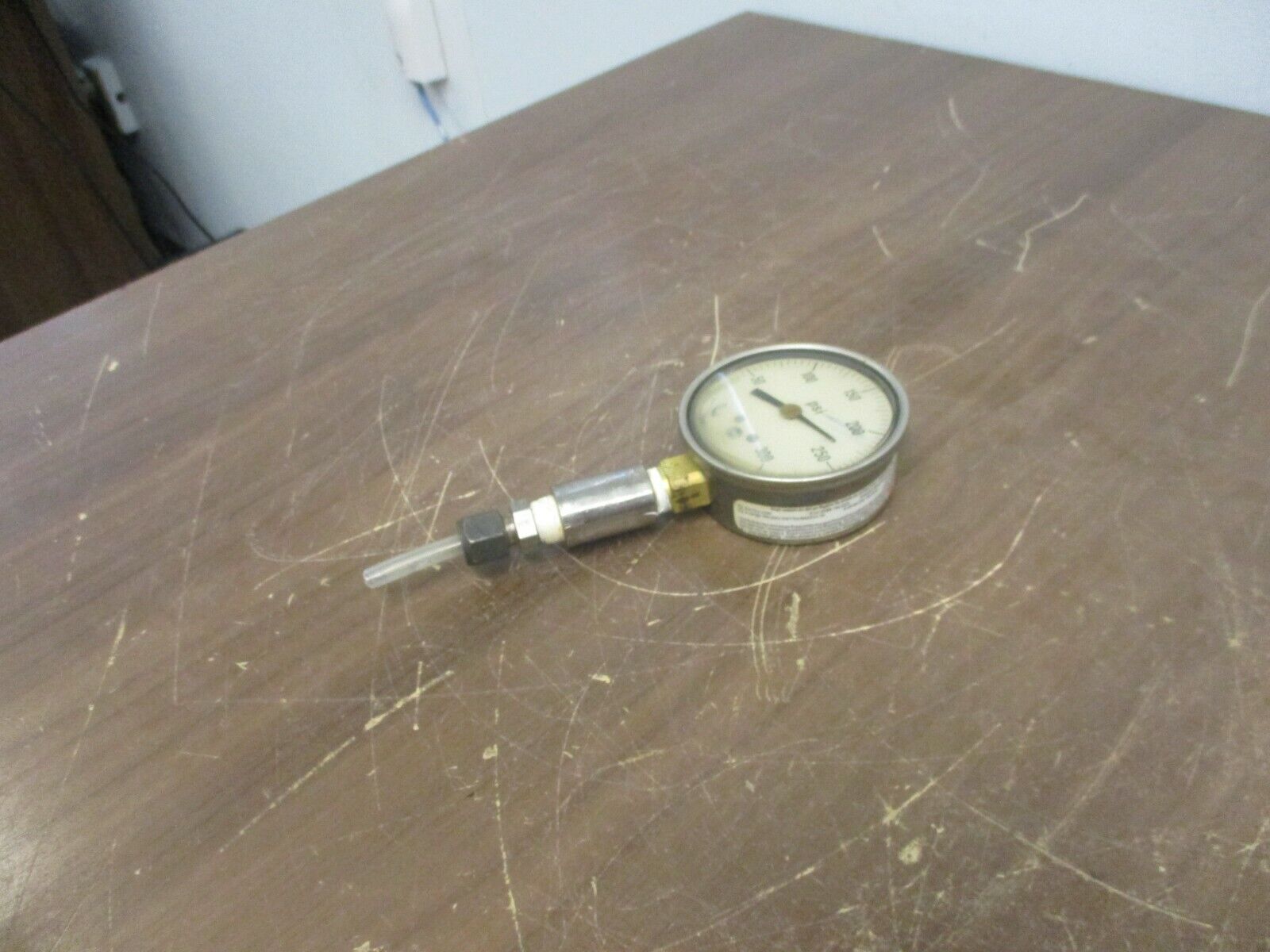 USG Pressure Gauge Range: 0-300PSI Used