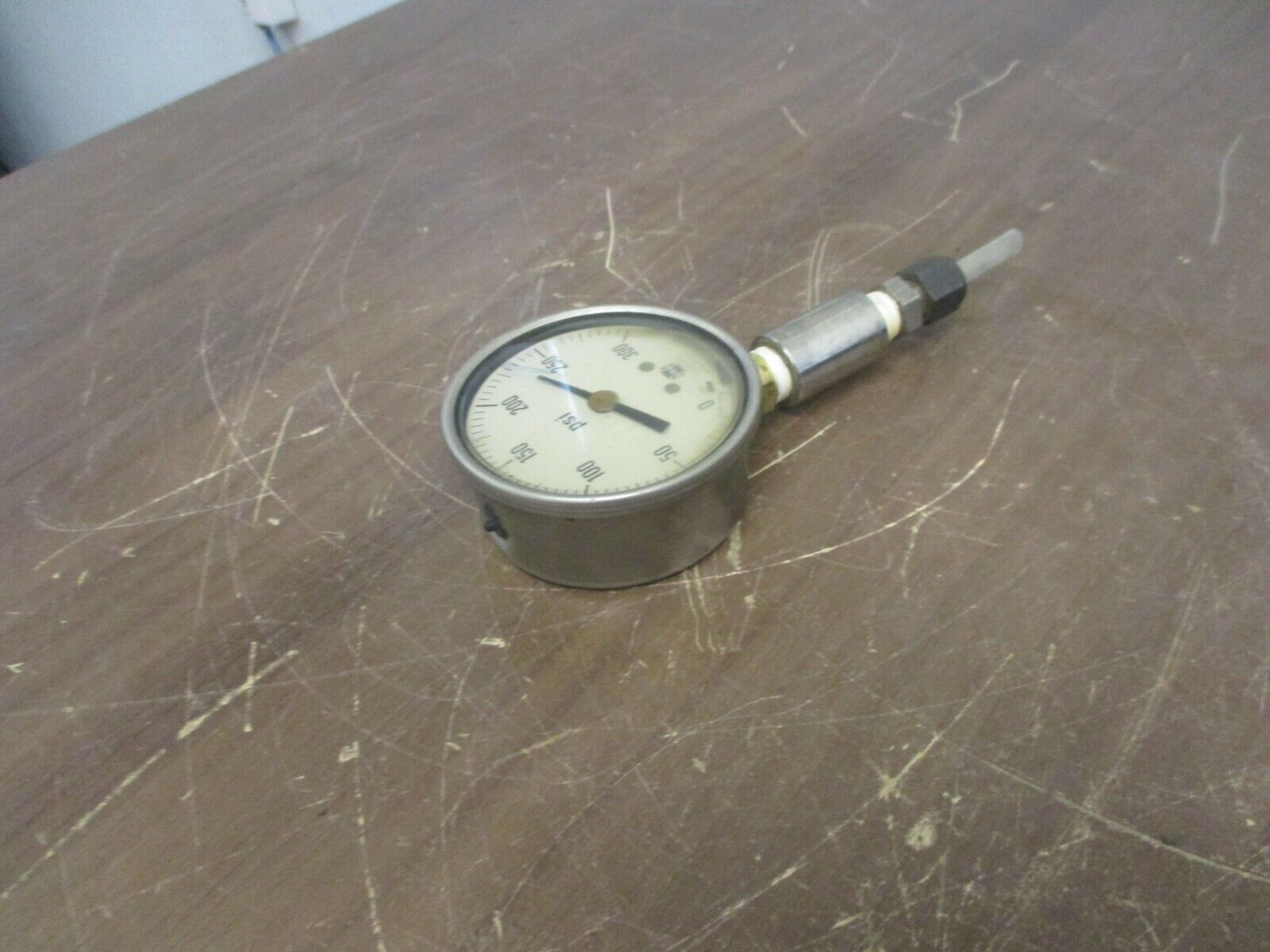 USG Pressure Gauge Range: 0-300PSI Used