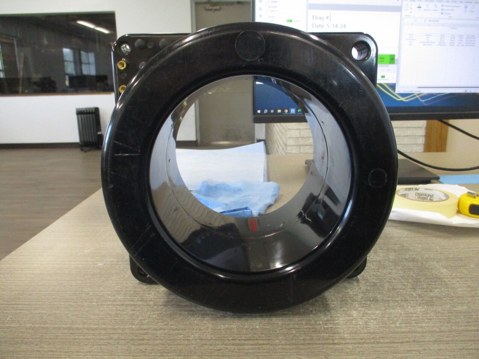 ABB SCV-D Current Transformer NH6353C89H13 Ratio 1200:5A 600V 50-400Hz 10kV BIL