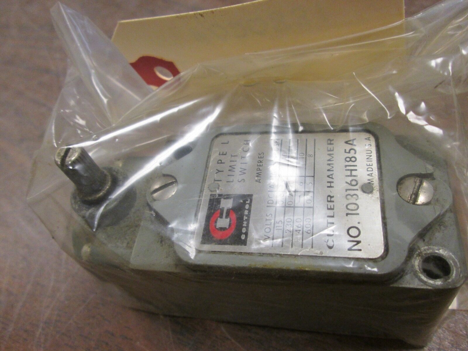 Cutler-Hammer Type L Limit Switch 10316H185A Used