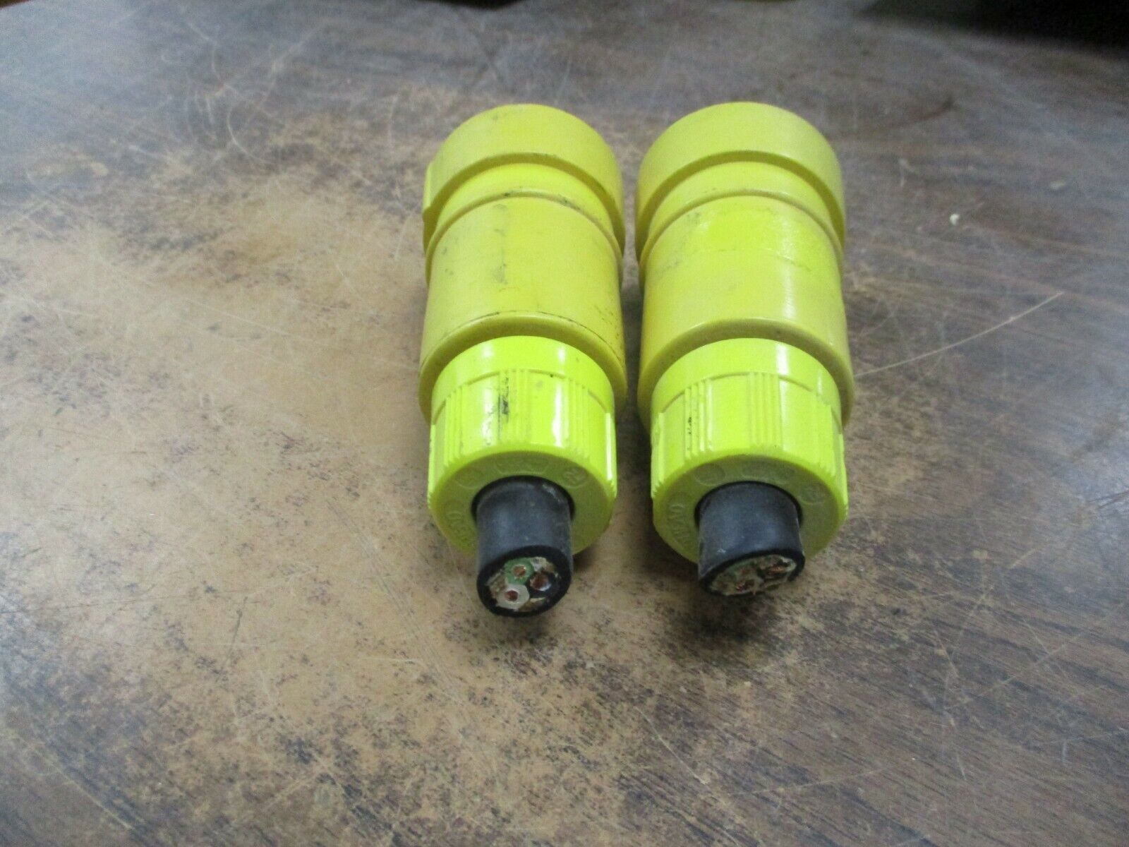 Daniel Woodhead Watertight Connector Nema 5-15 15A 125V *No Cover* *Lot of 2* Used
