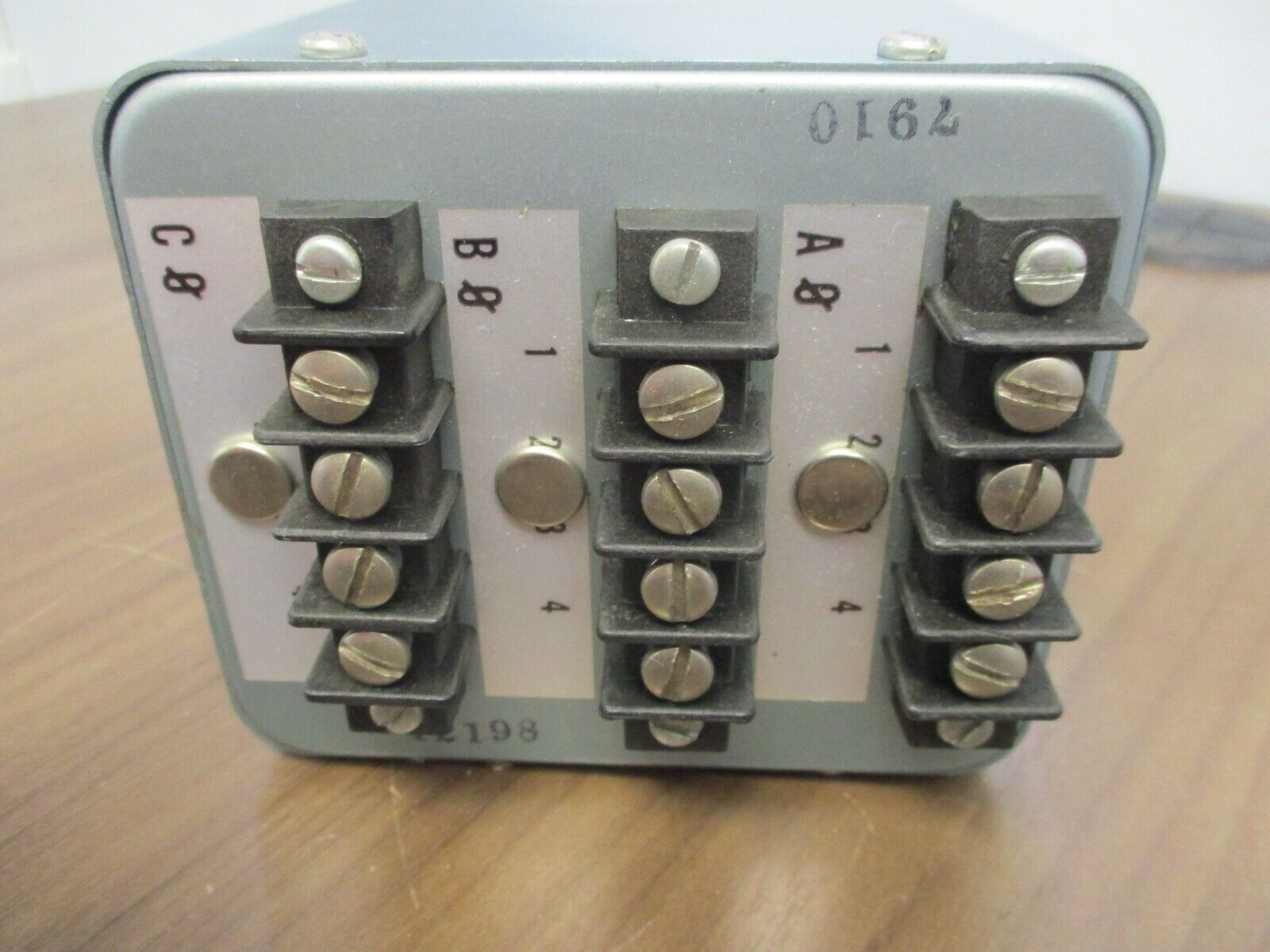 Scientific Columbus Current Transducer 4044 3Ph 0-1.0mA dc Per Ph 0-5A ac Per Ph