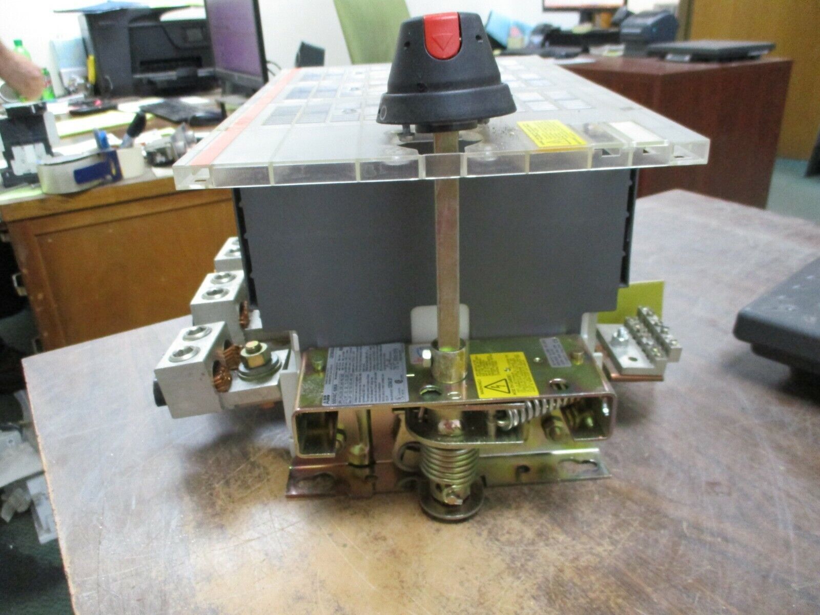 ABB Fusible Disconnect Switch w/ Fuses OES600J3 600A 600V 3P w/ (3) 600A Fuses