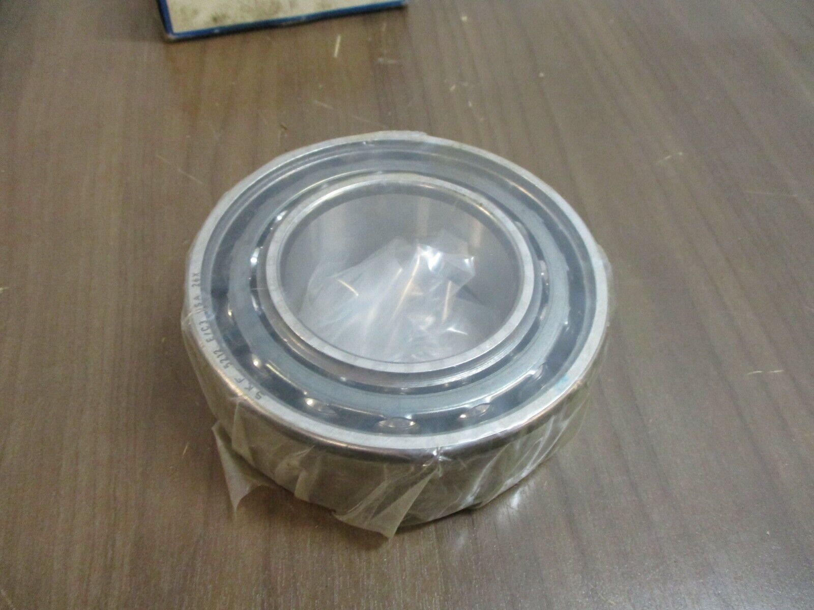 SKF Angular Contact Bearing 5212 E/C3 New Surplus