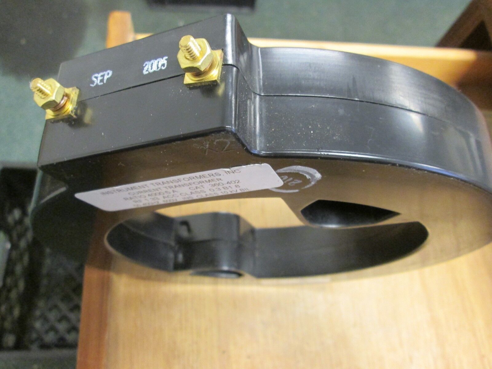 Instrument Transformers Current Transformers 360-402 Ratio 4000:5A New Surplus