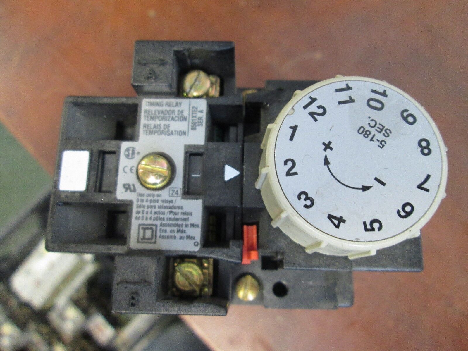 Square D Timing Relay 8501XTE2 Range: 5-180sec 120V Coil Used