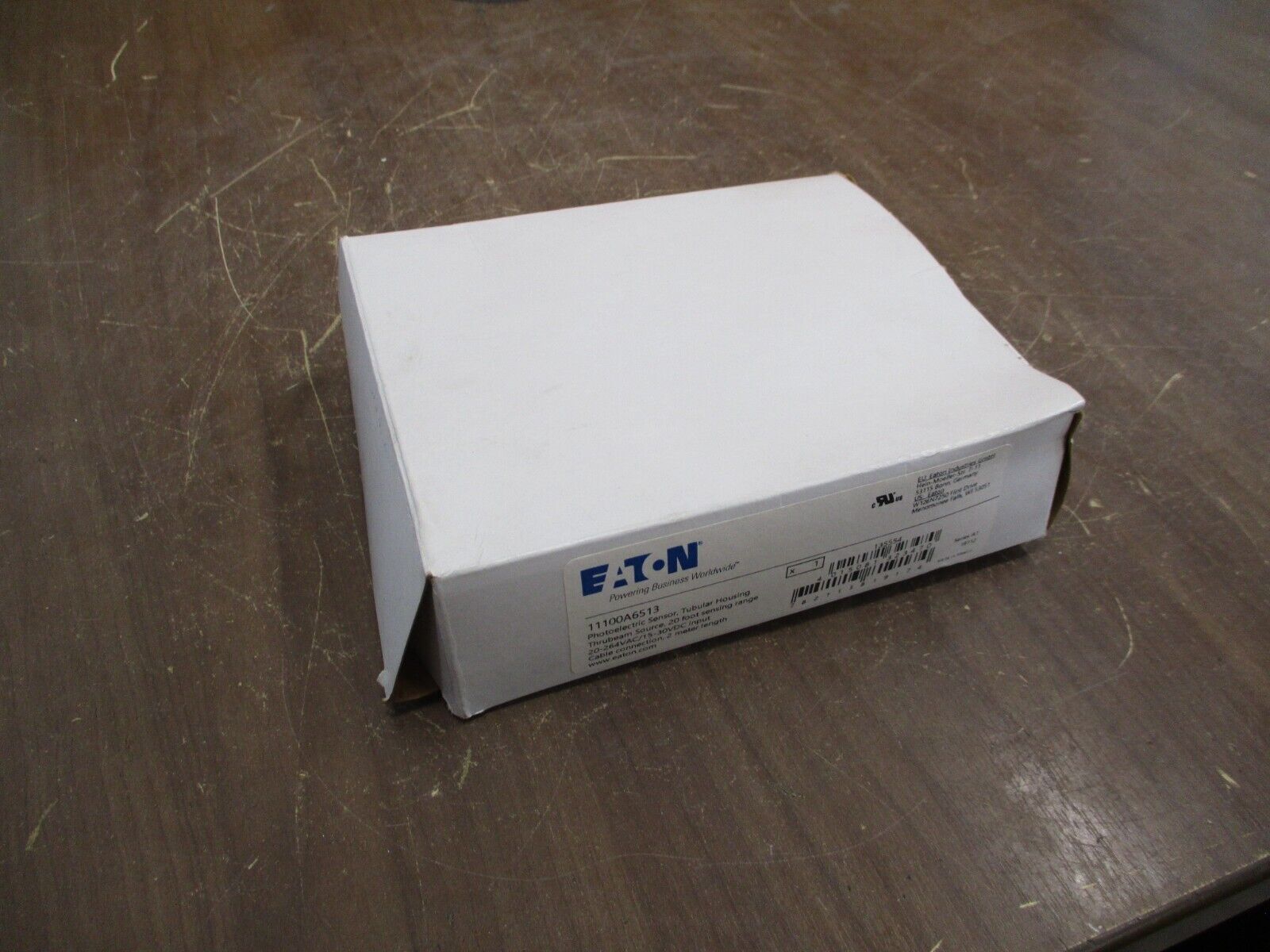 Eaton Photoelectric Sensor 11100A6513 Tubular Housing 2m Cable New Surplus