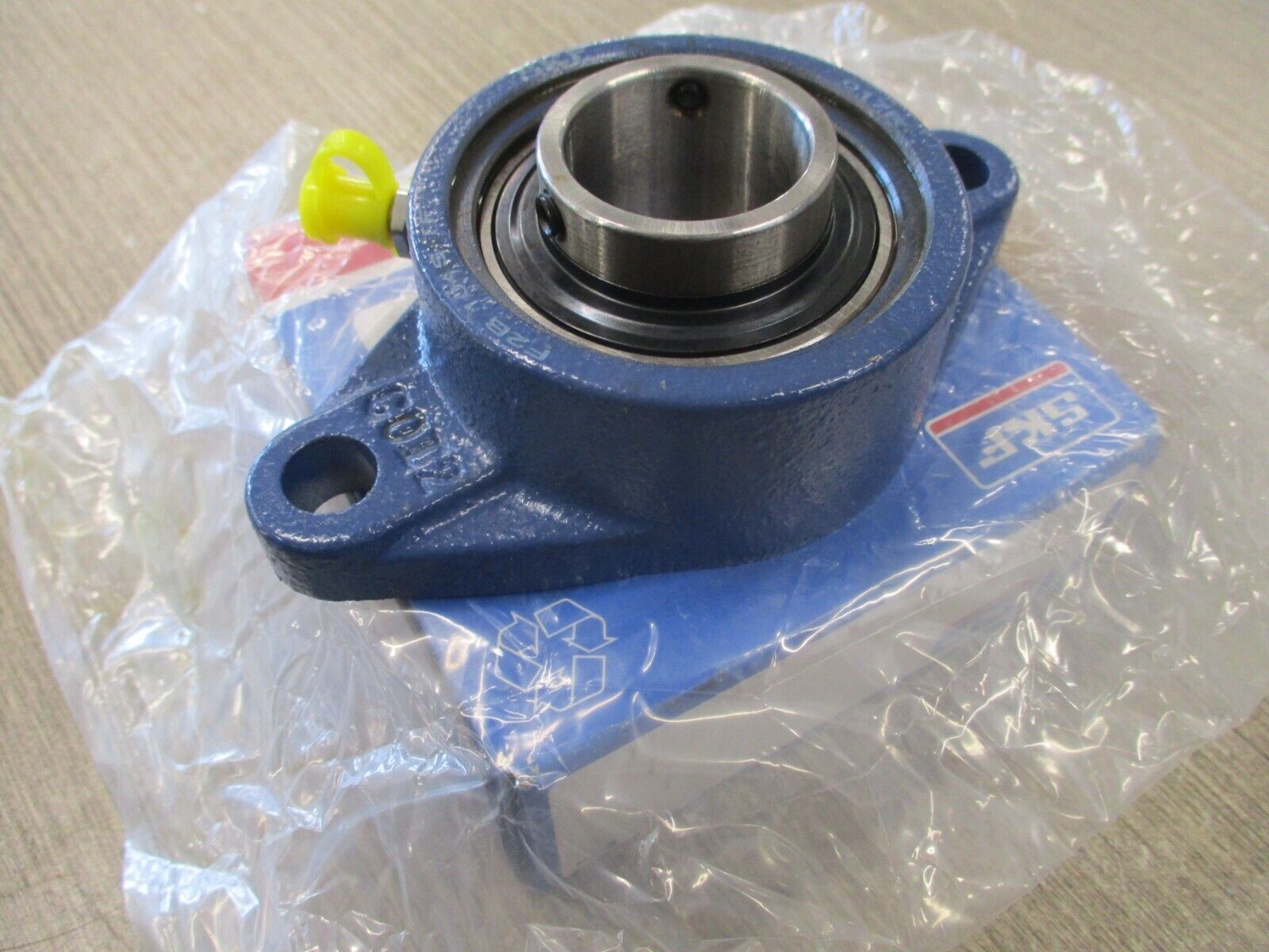 SKF Flange Mount Bearing F2B 104S-TF New Surplus
