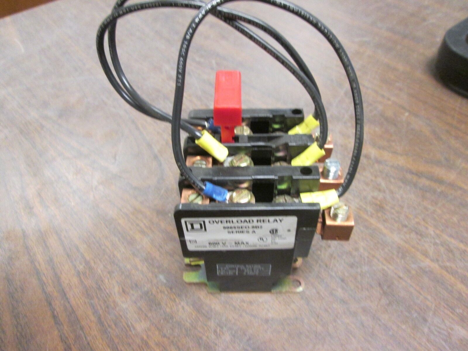Square D Overload Relay 9065SEO-9B2 600V Max Used